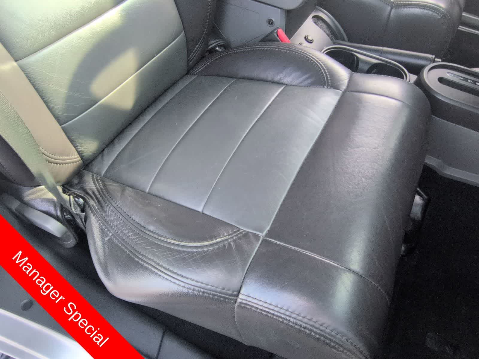 Thumbnail: 2010 Jeep Wrangler - 20