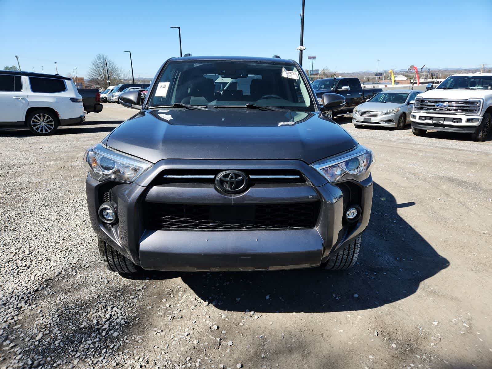 Thumbnail: 2022 Toyota 4Runner - 8