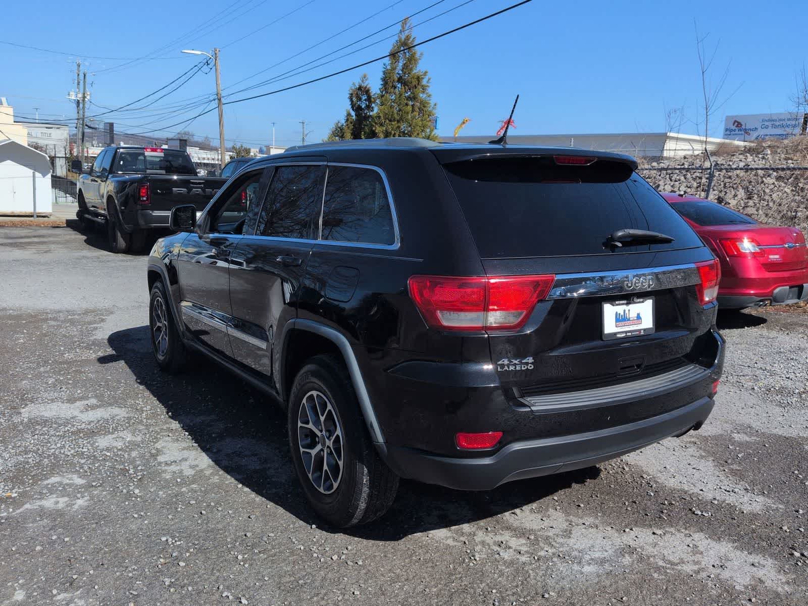 Thumbnail: 2012 Jeep Grand Cherokee - 6