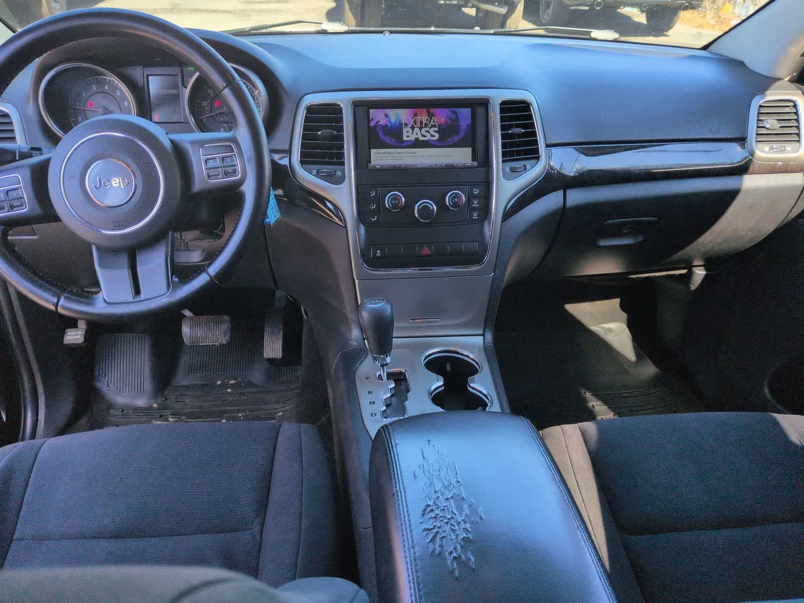 Thumbnail: 2012 Jeep Grand Cherokee - 13