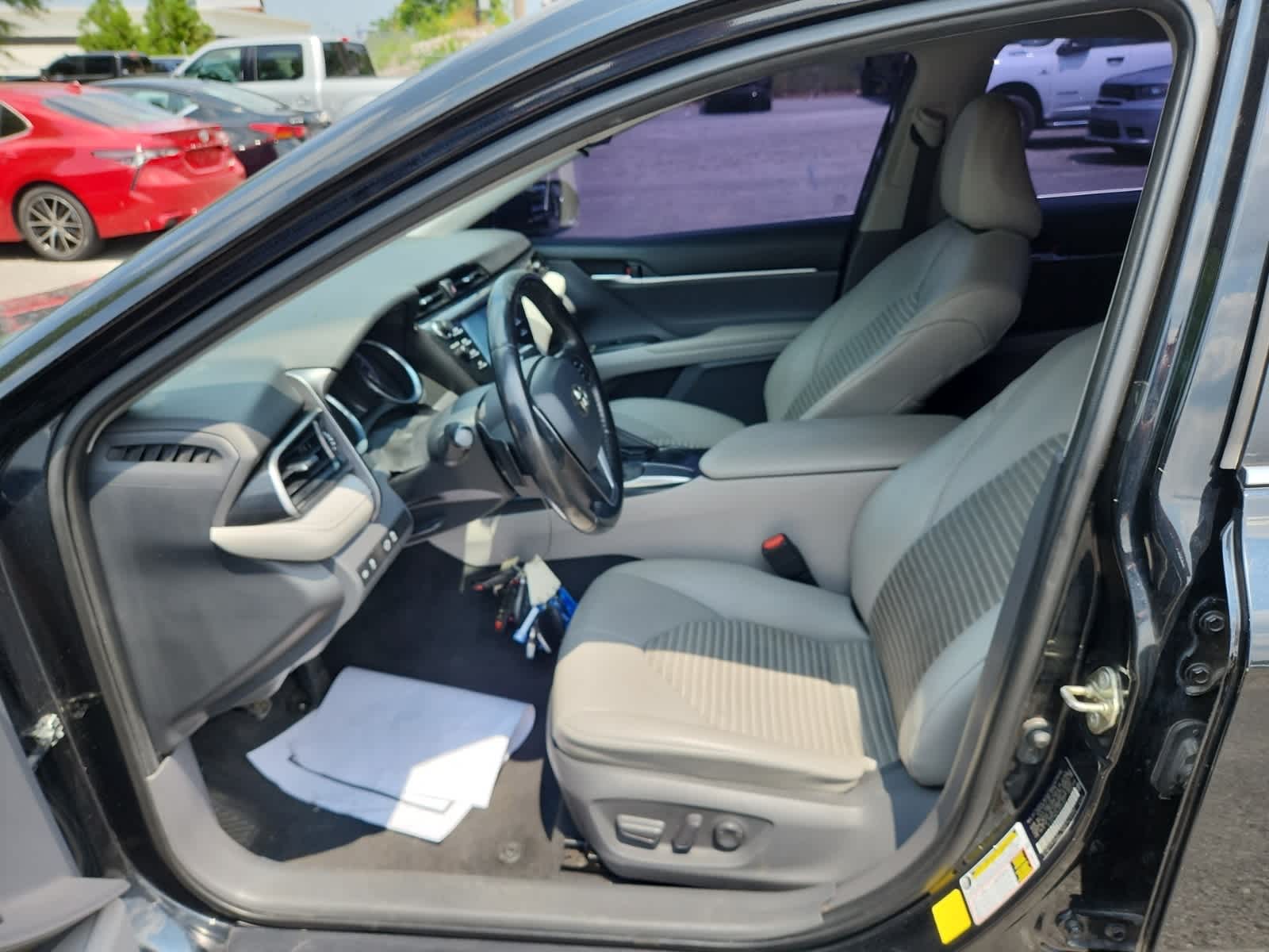 2020 Toyota Camry SE 15