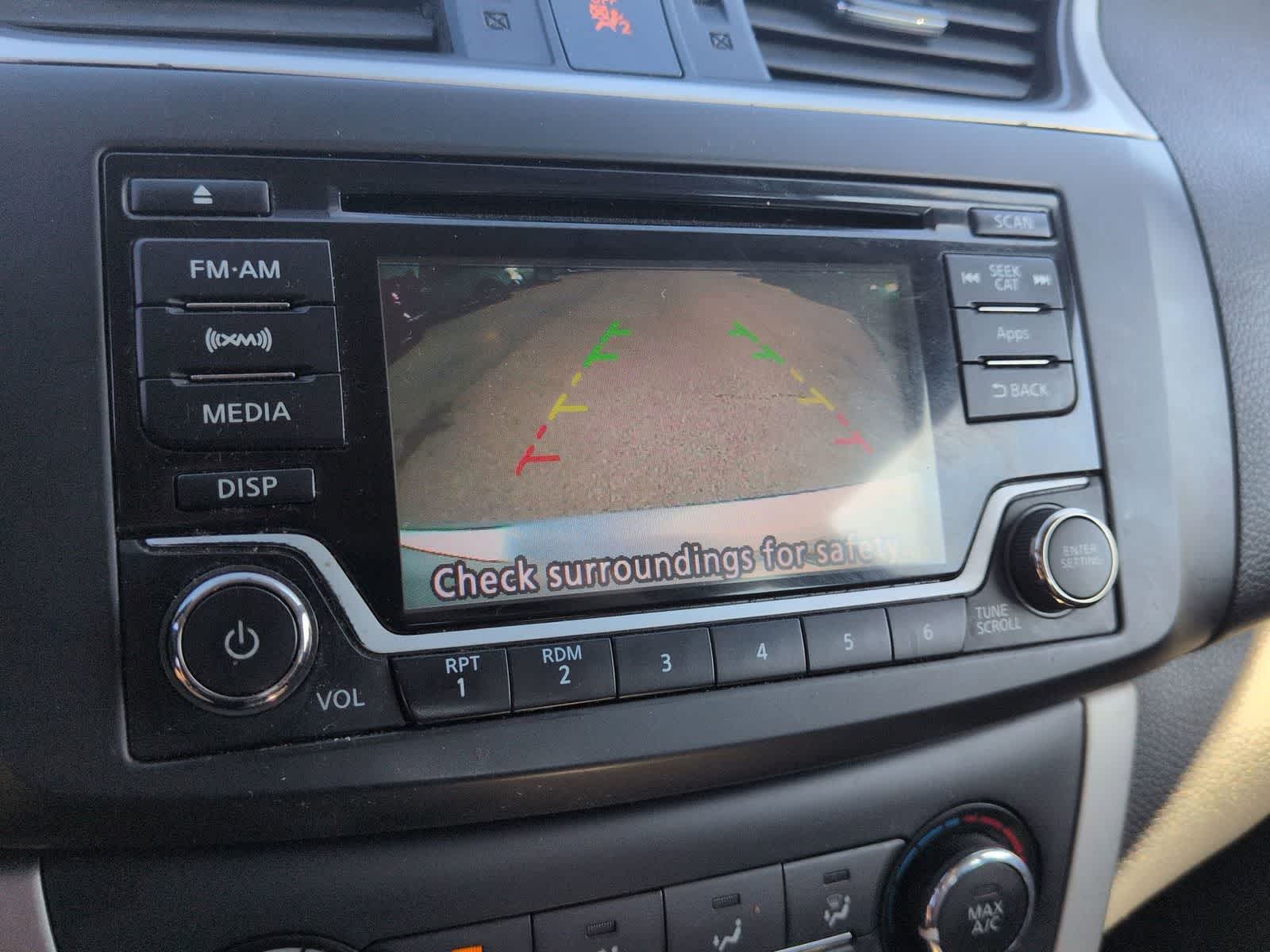 Thumbnail: 2015 Nissan Sentra - 27