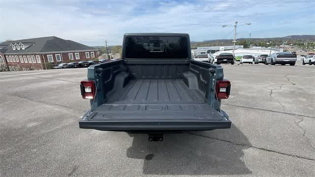 2024 Jeep Gladiator Mojave X 19