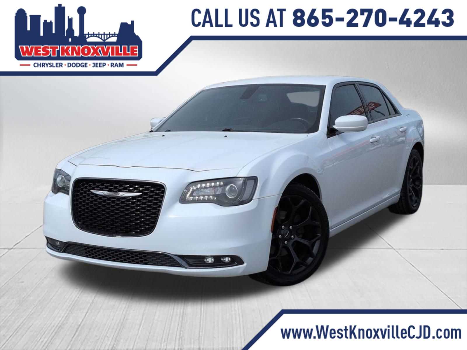 Thumbnail: 2019 Chrysler 300 - 1