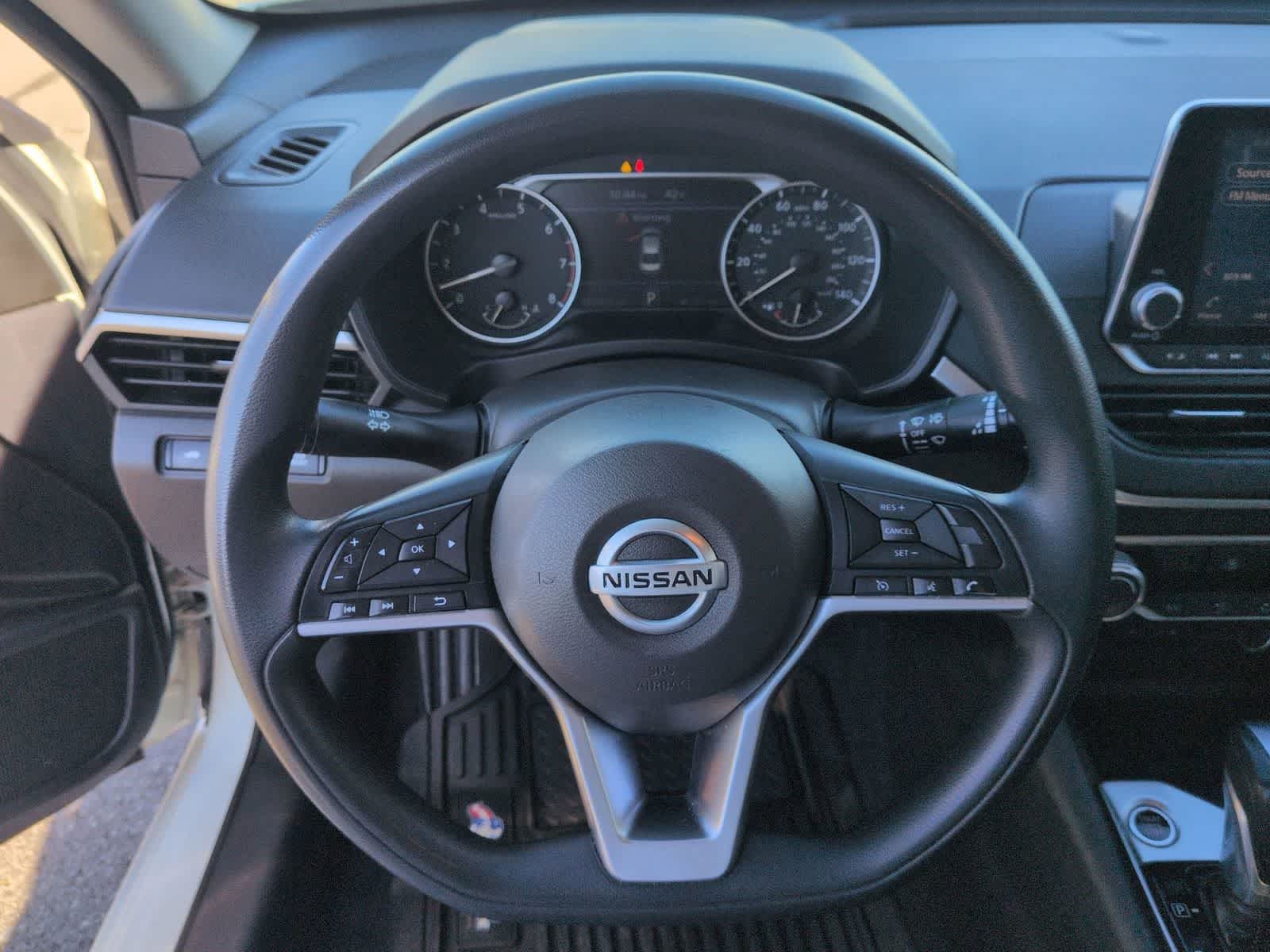 Thumbnail: 2020 Nissan Altima - 22