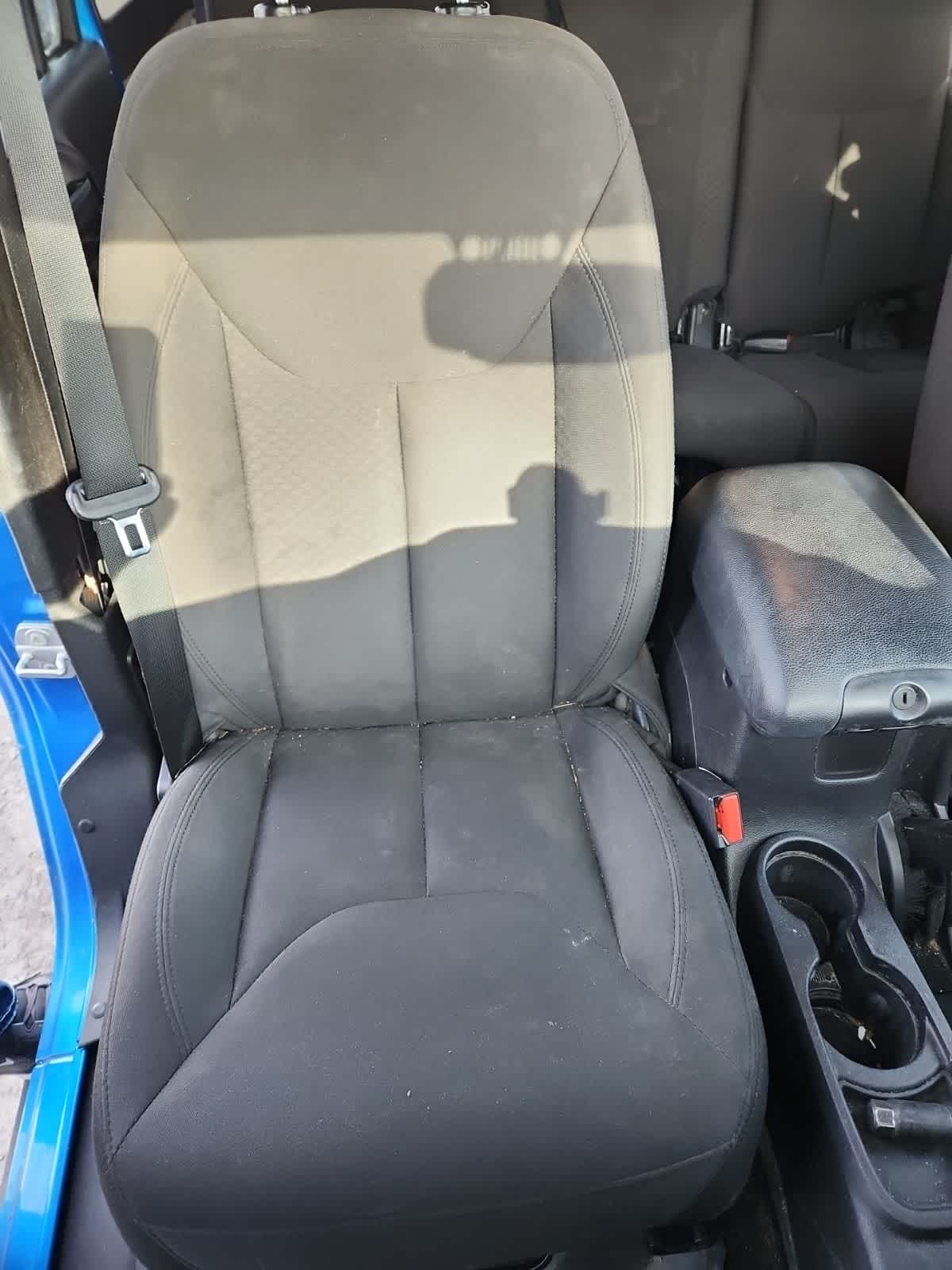 Thumbnail: 2016 Jeep Wrangler - 18