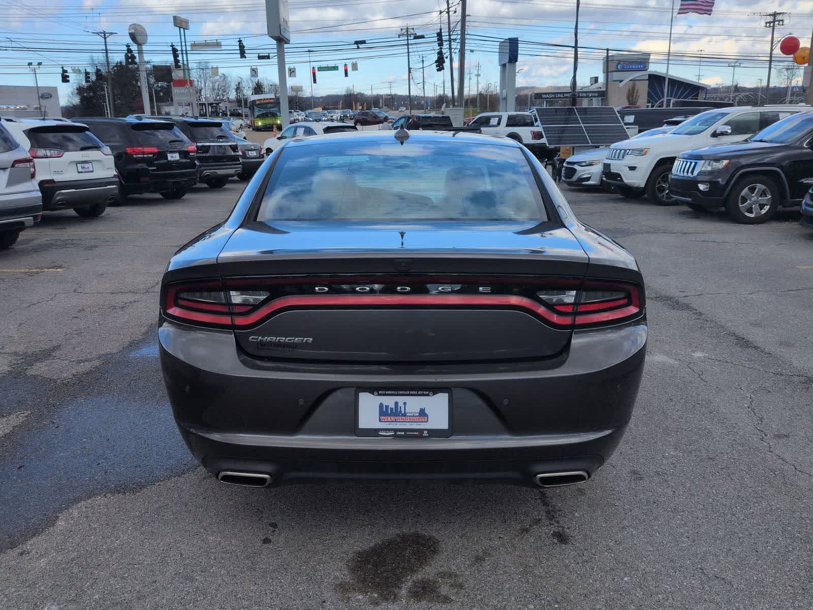 Thumbnail: 2022 Dodge Charger - 7