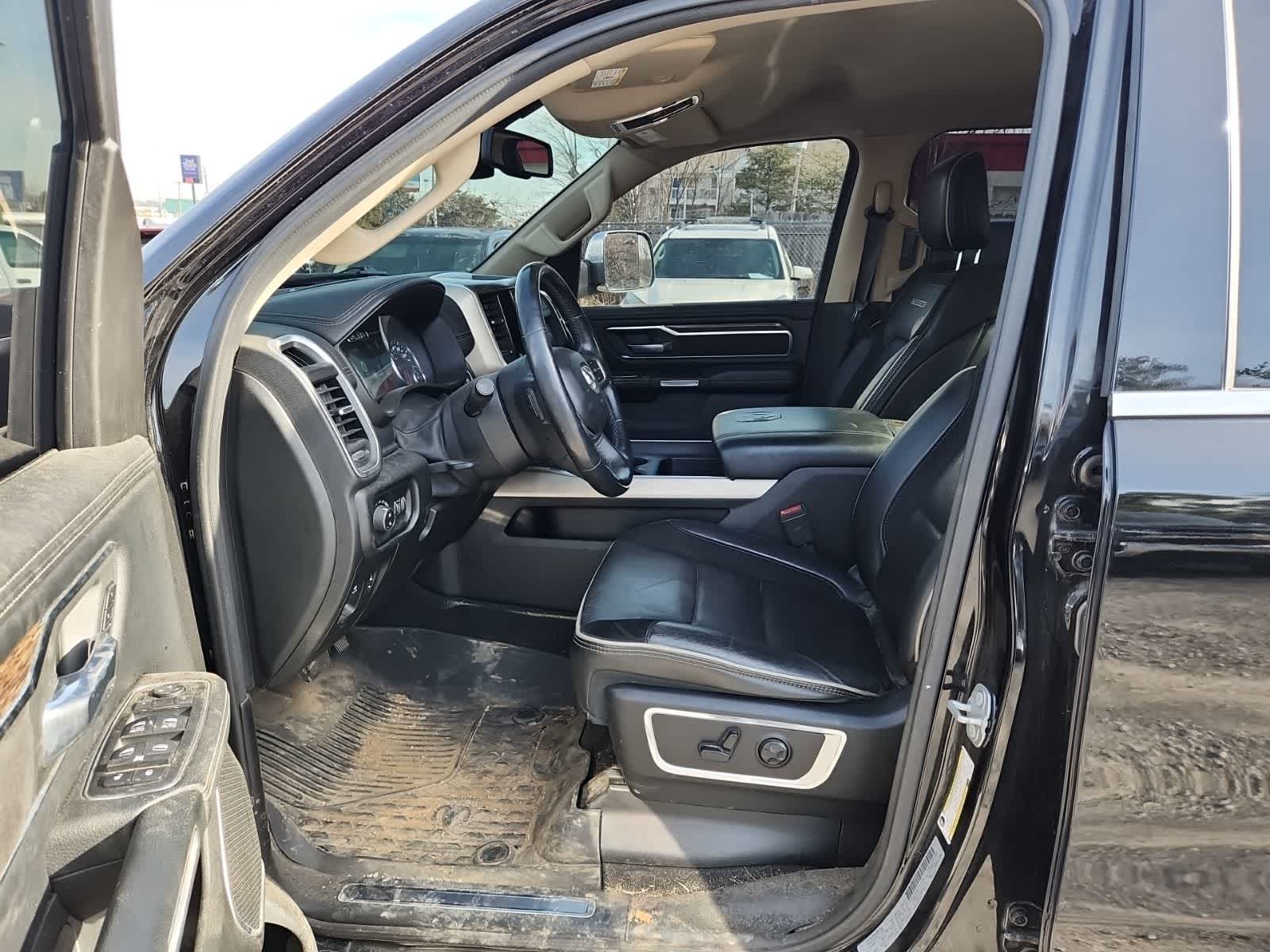 Thumbnail: 2019 RAM 1500 - 16