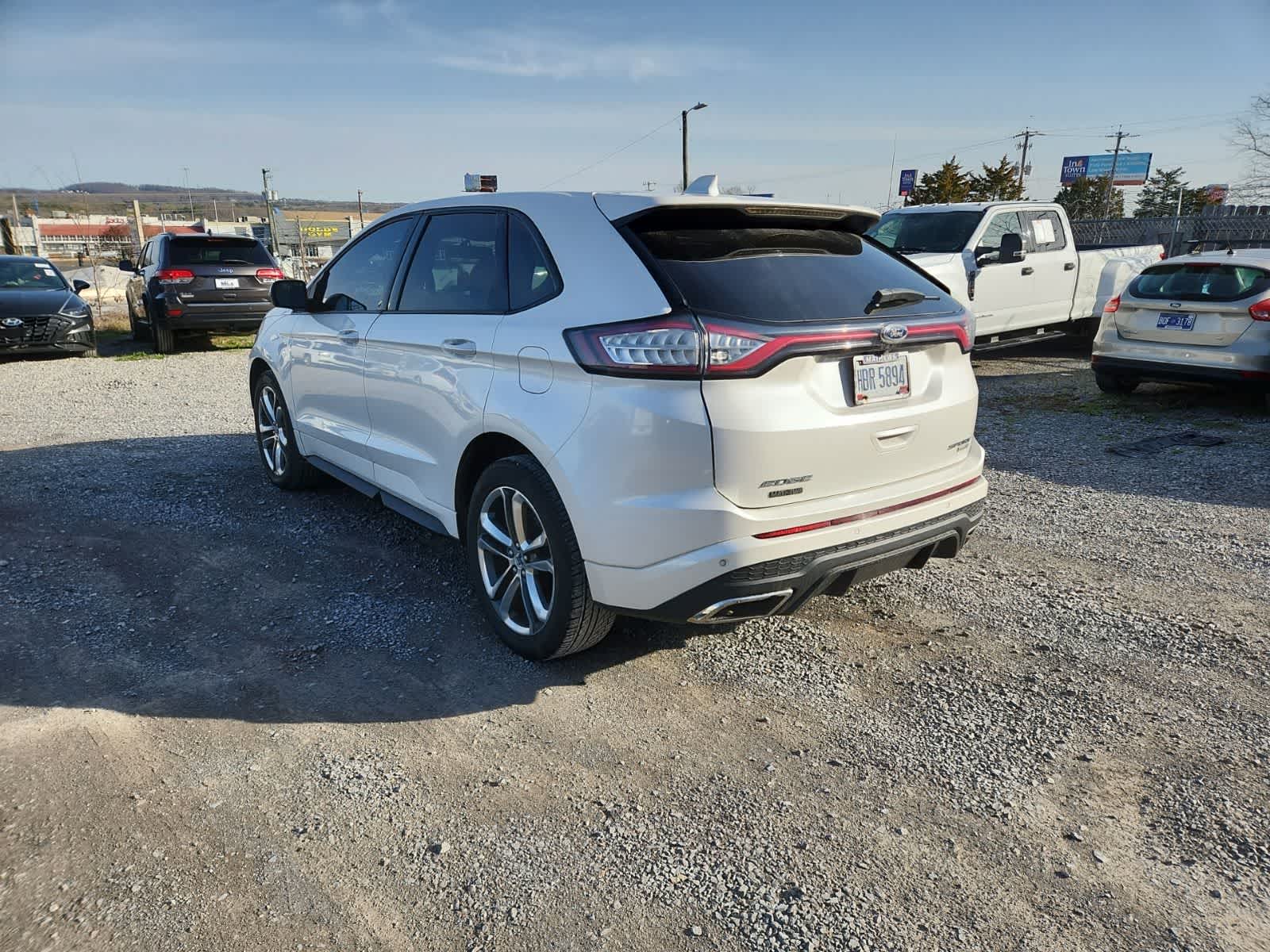 Thumbnail: 2016 Ford Edge - 3