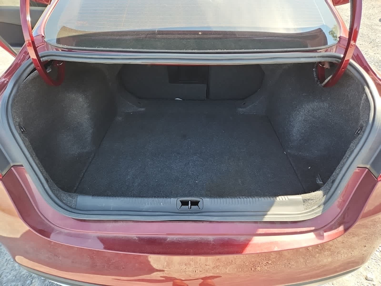Thumbnail: 2015 Chrysler 200 - 21