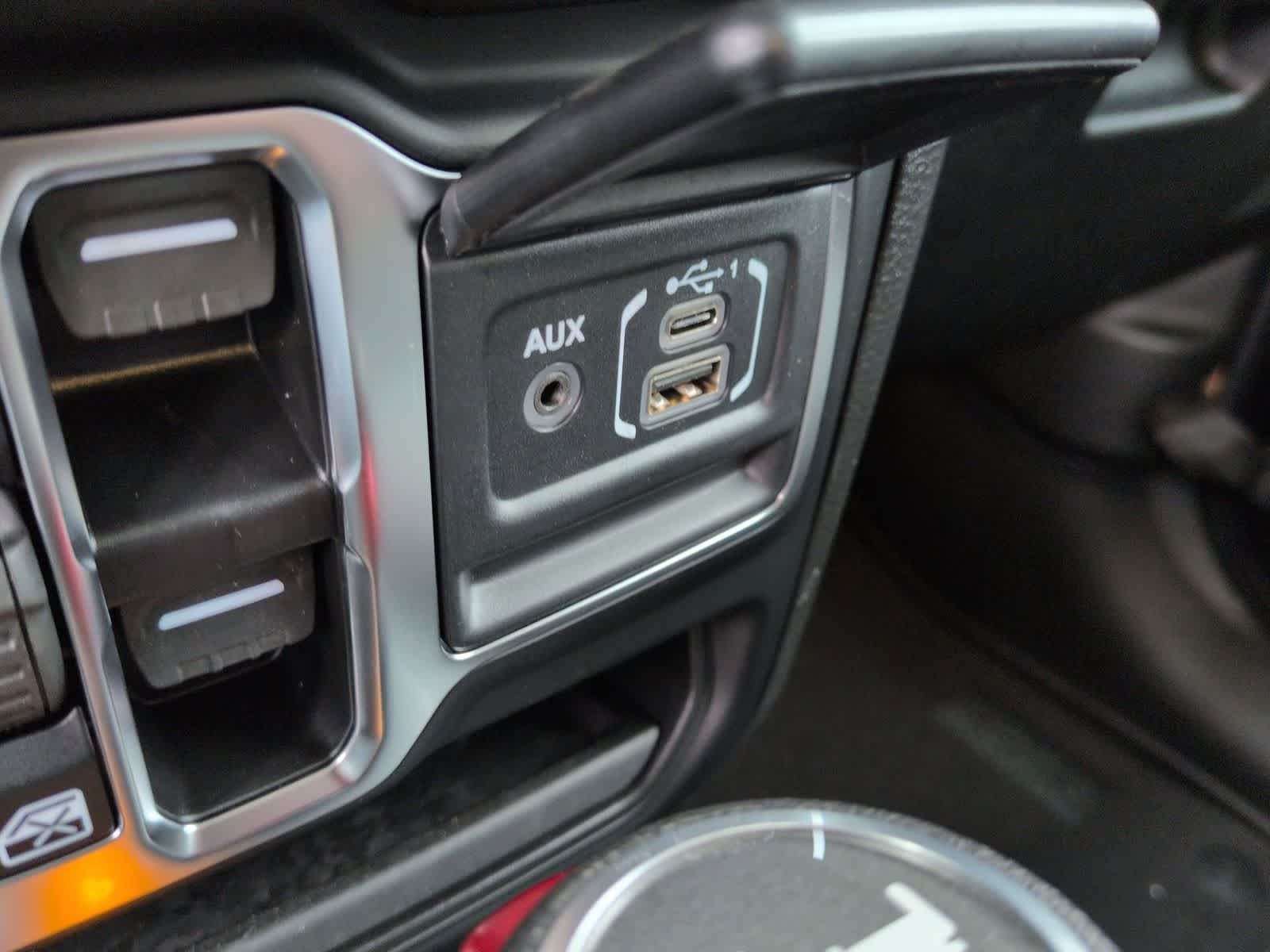 Thumbnail: 2026 Jeep Wrangler - 29