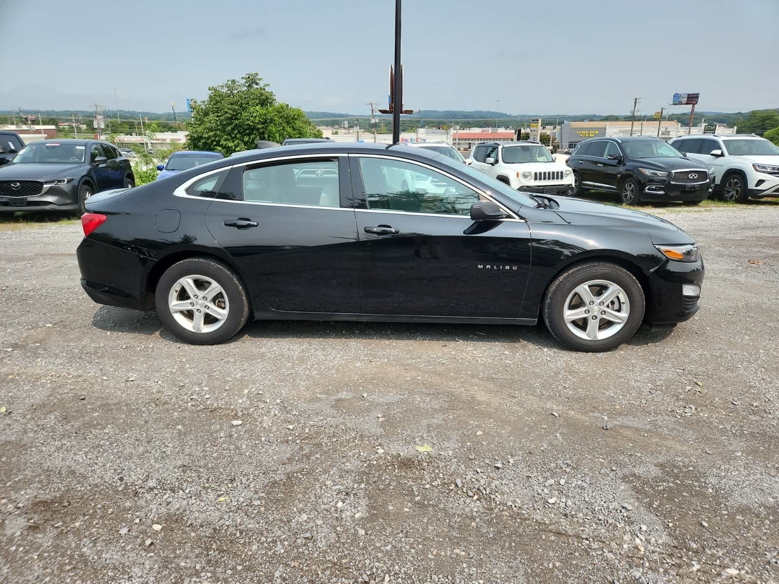 Thumbnail: 2020 Chevrolet Malibu - 6