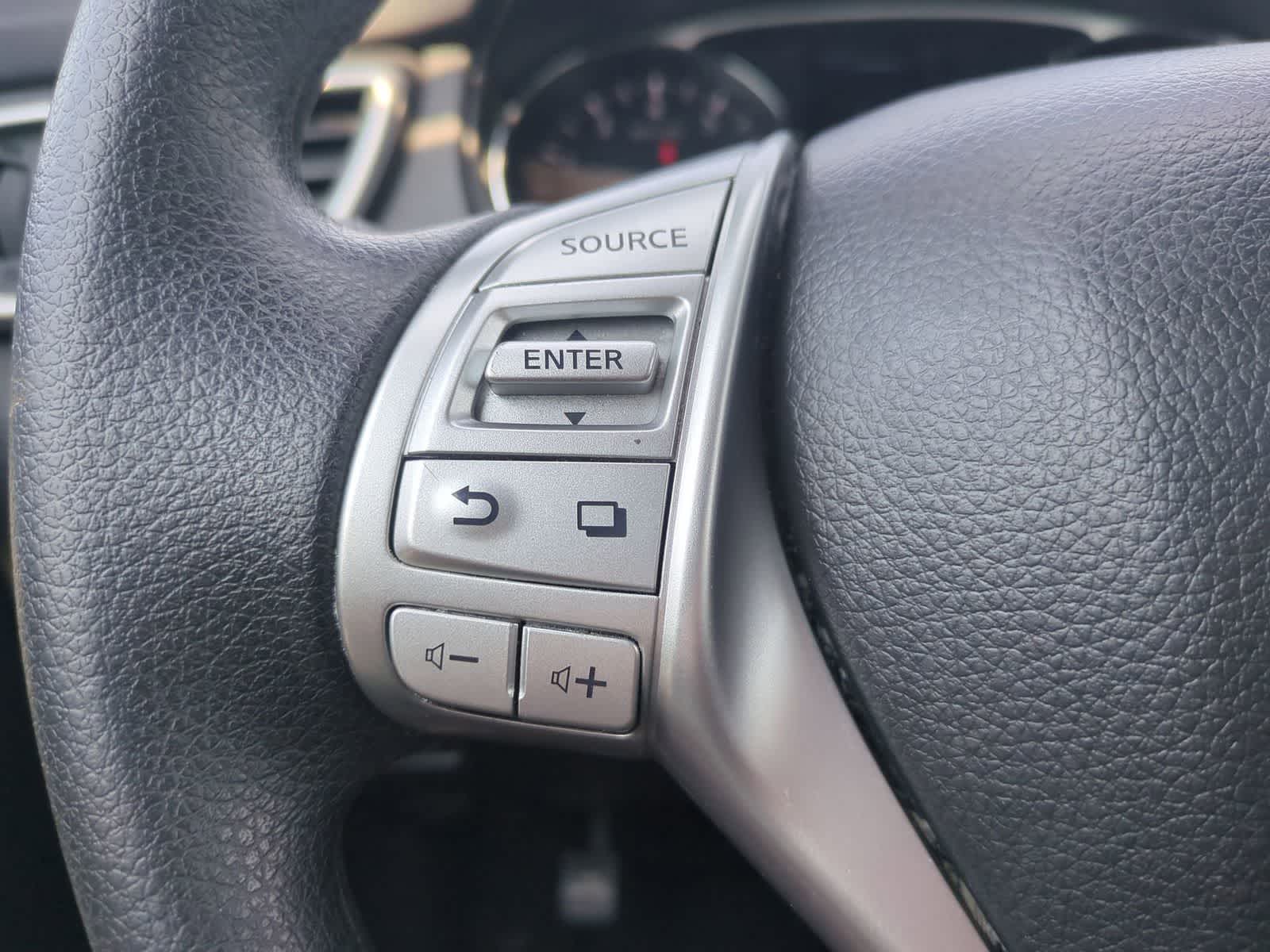 Thumbnail: 2016 Nissan Rogue - 24