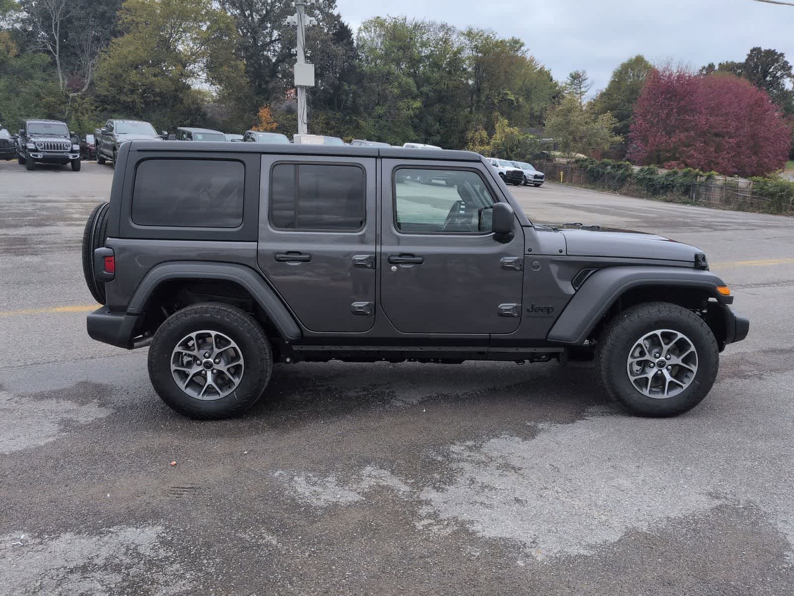 Thumbnail: 2026 Jeep Wrangler - 9