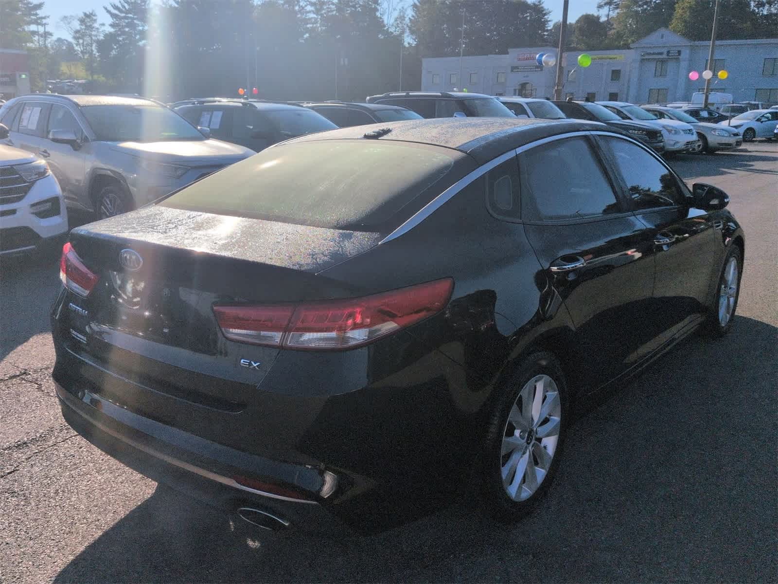 Thumbnail: 2016 Kia Optima - 8