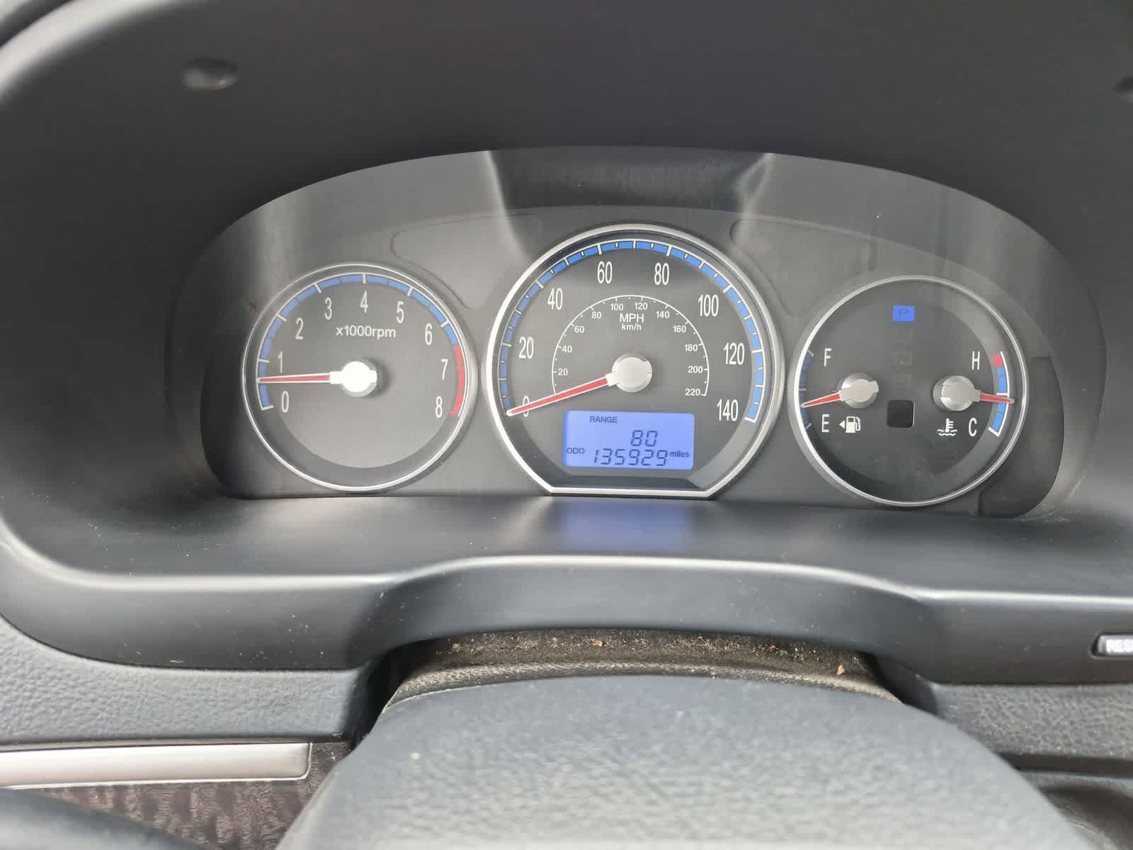 Thumbnail: 2009 Hyundai Santa Fe - 32