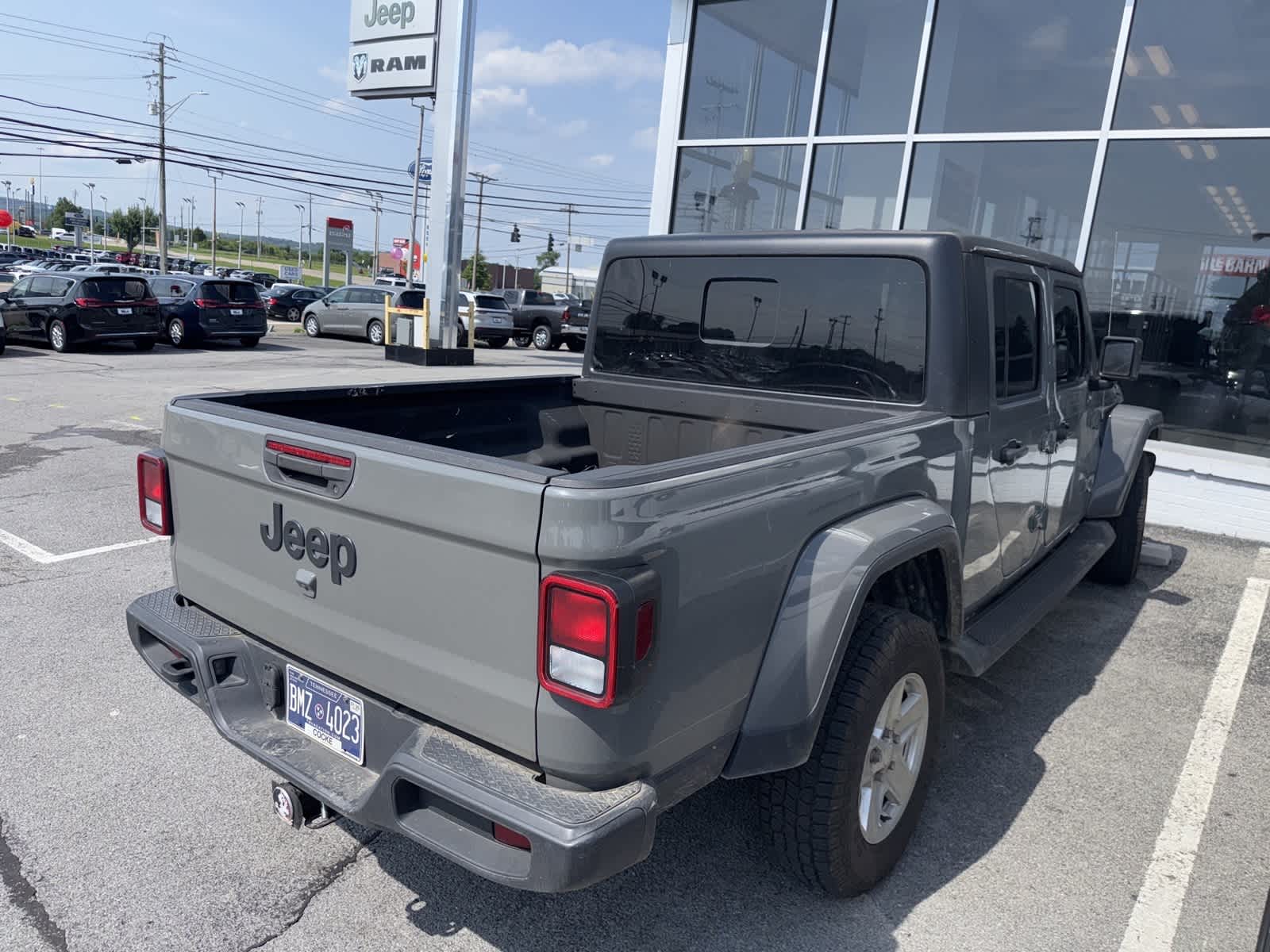2022 Jeep Gladiator Sport S 3