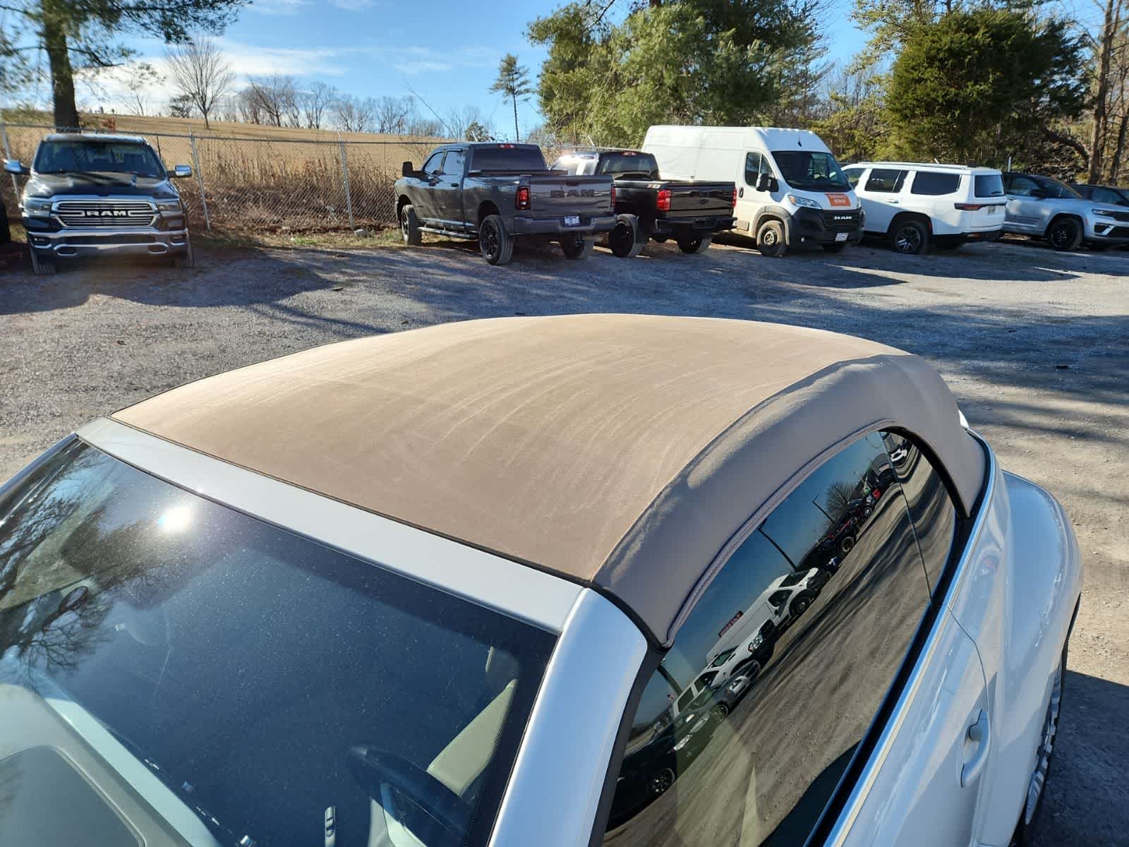 Thumbnail: 2013 Volkswagen Beetle - 31