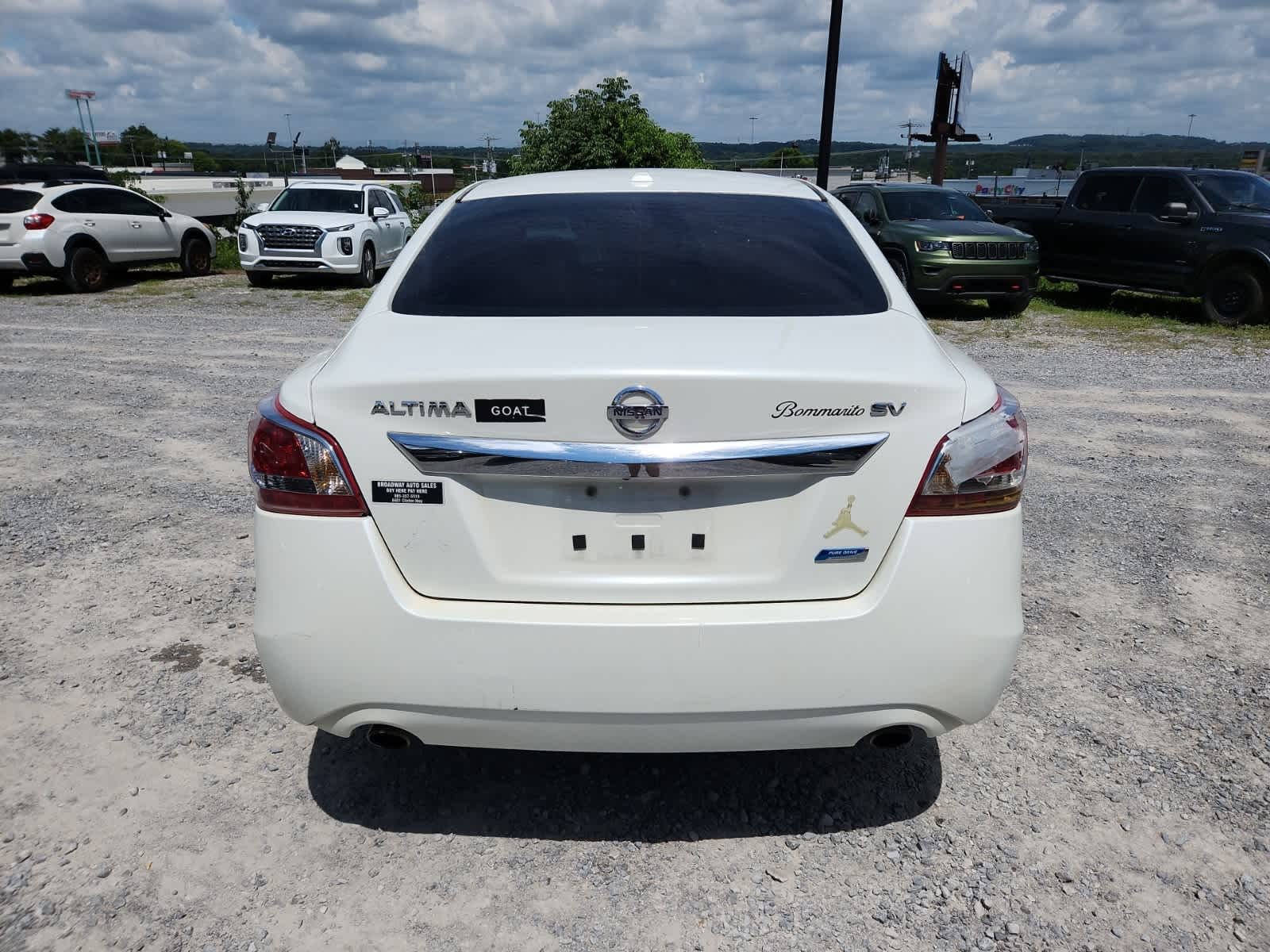 Thumbnail: 2013 Nissan Altima - 4