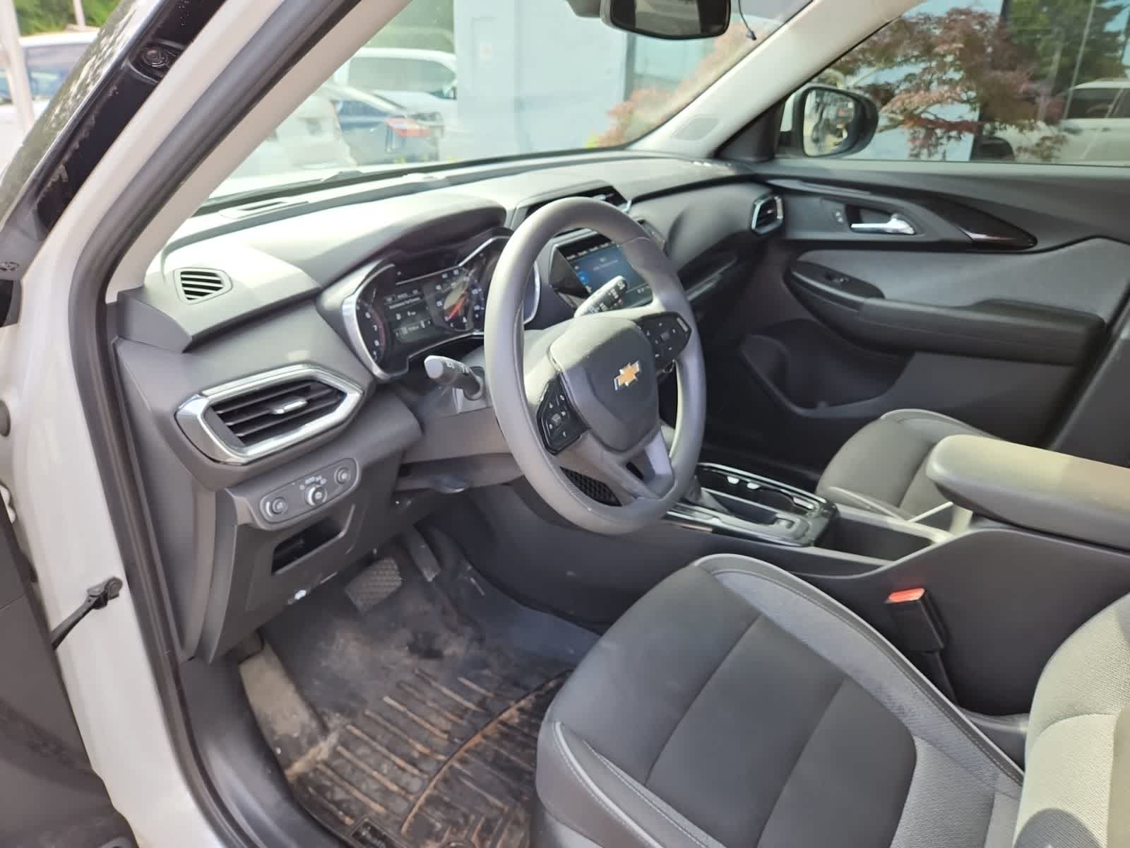 Thumbnail: 2021 Chevrolet TrailBlazer - 13