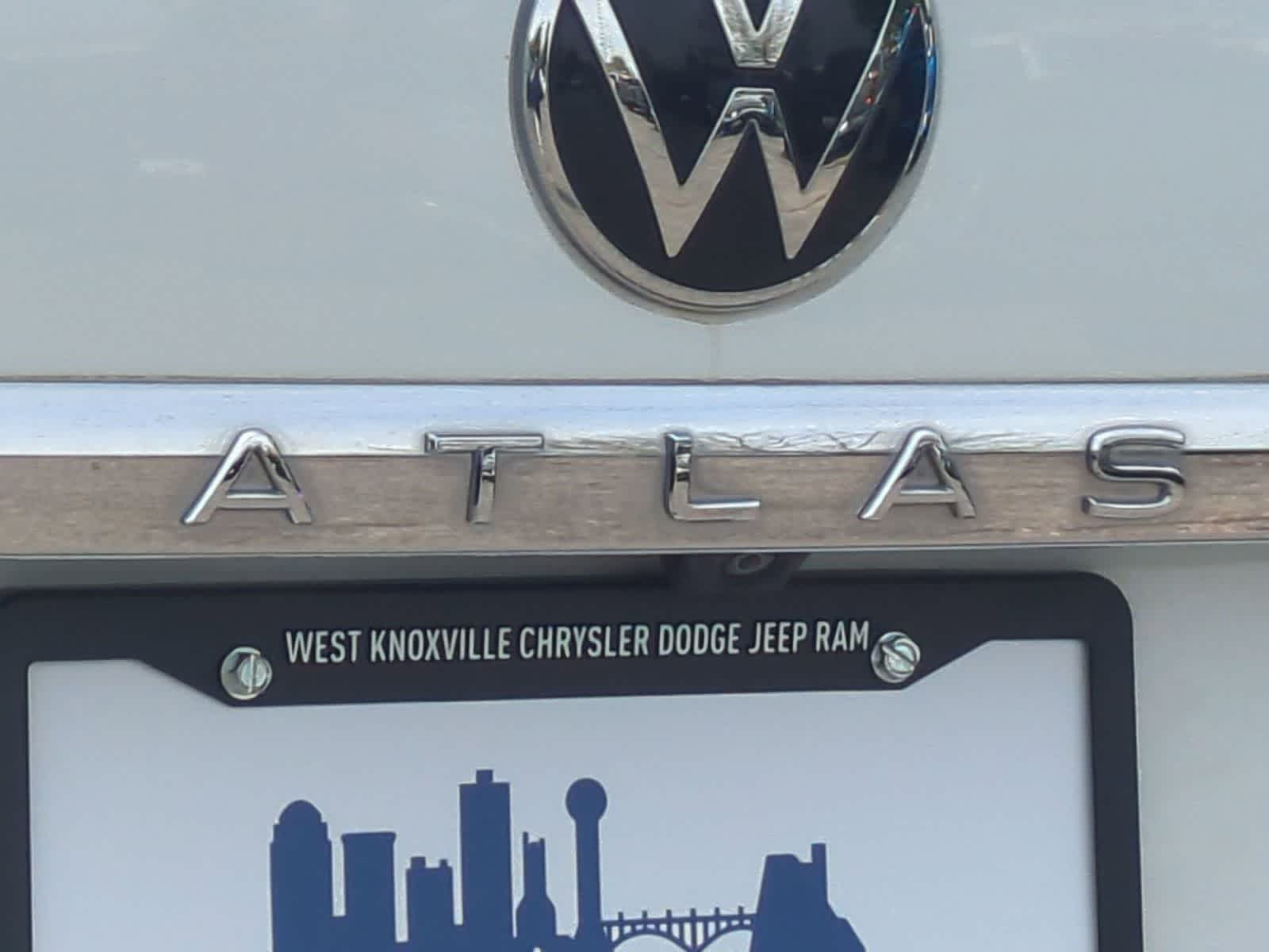 Thumbnail: 2021 Volkswagen Atlas - 12