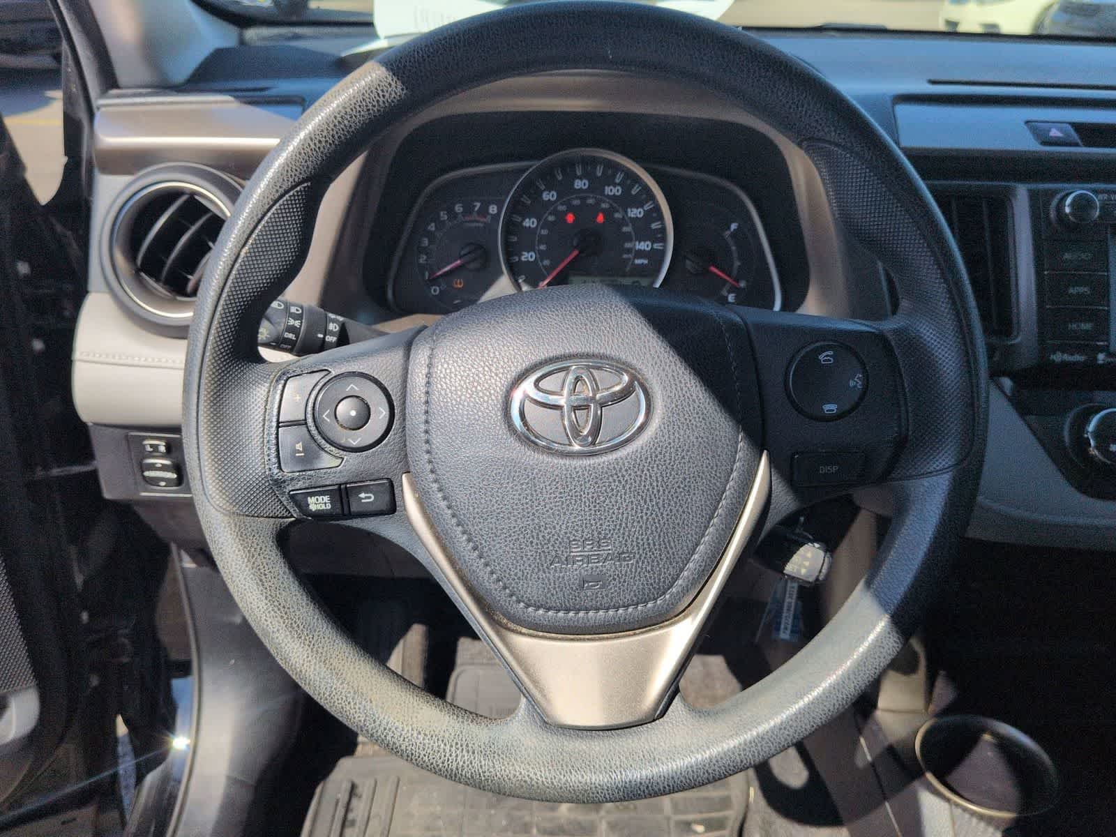 Thumbnail: 2015 Toyota RAV4 - 20