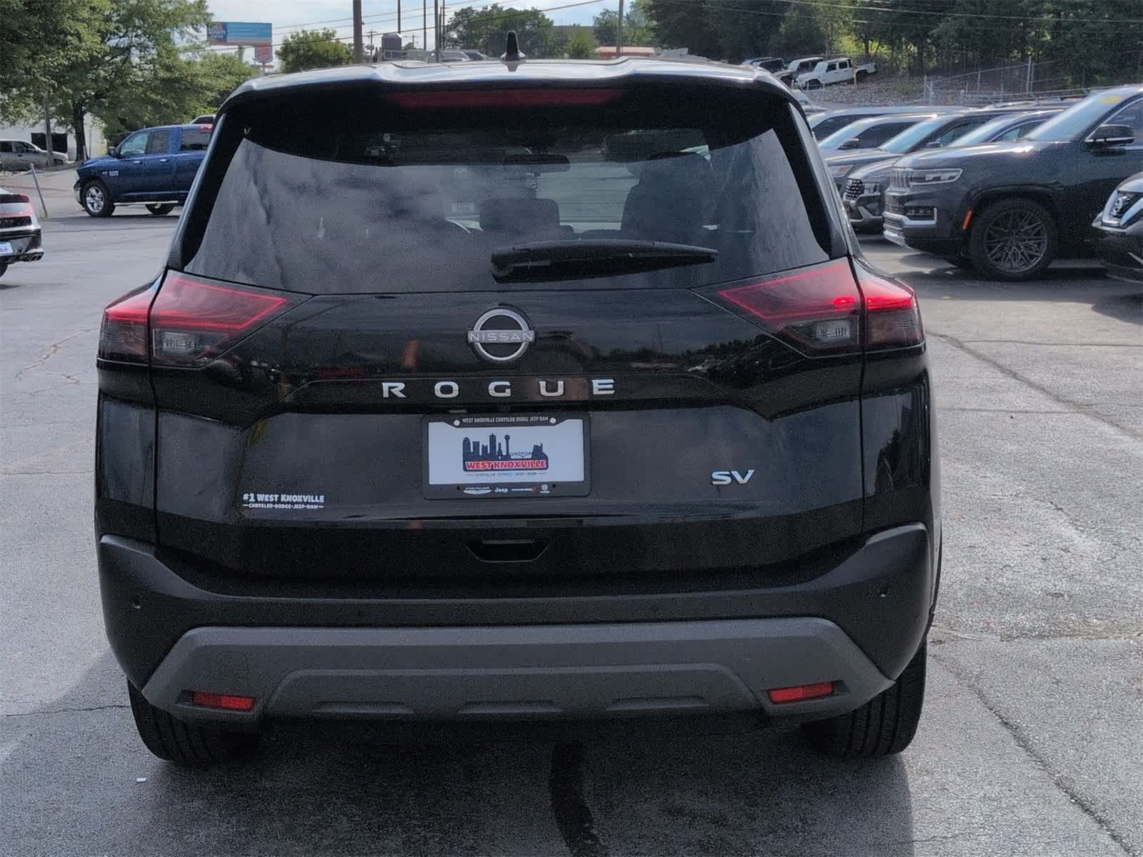 Thumbnail: 2023 Nissan Rogue - 7