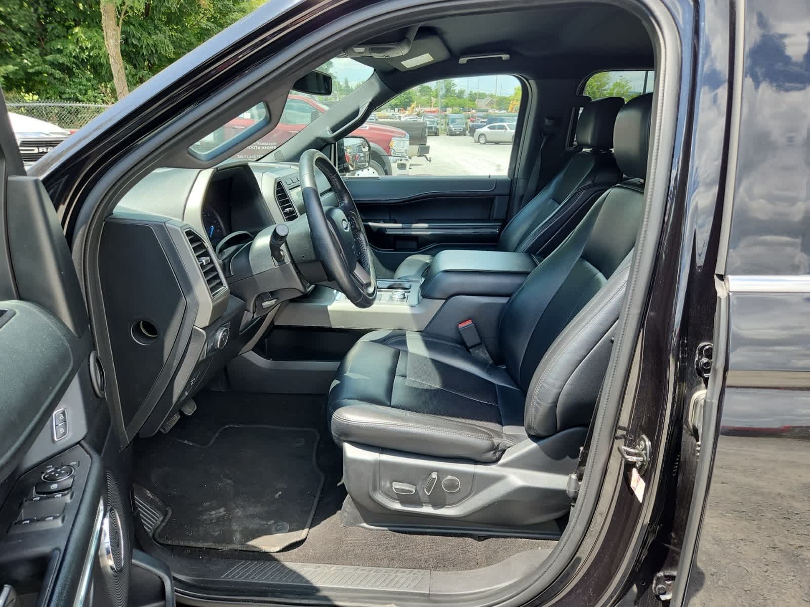 Thumbnail: 2019 Ford Expedition MAX - 15