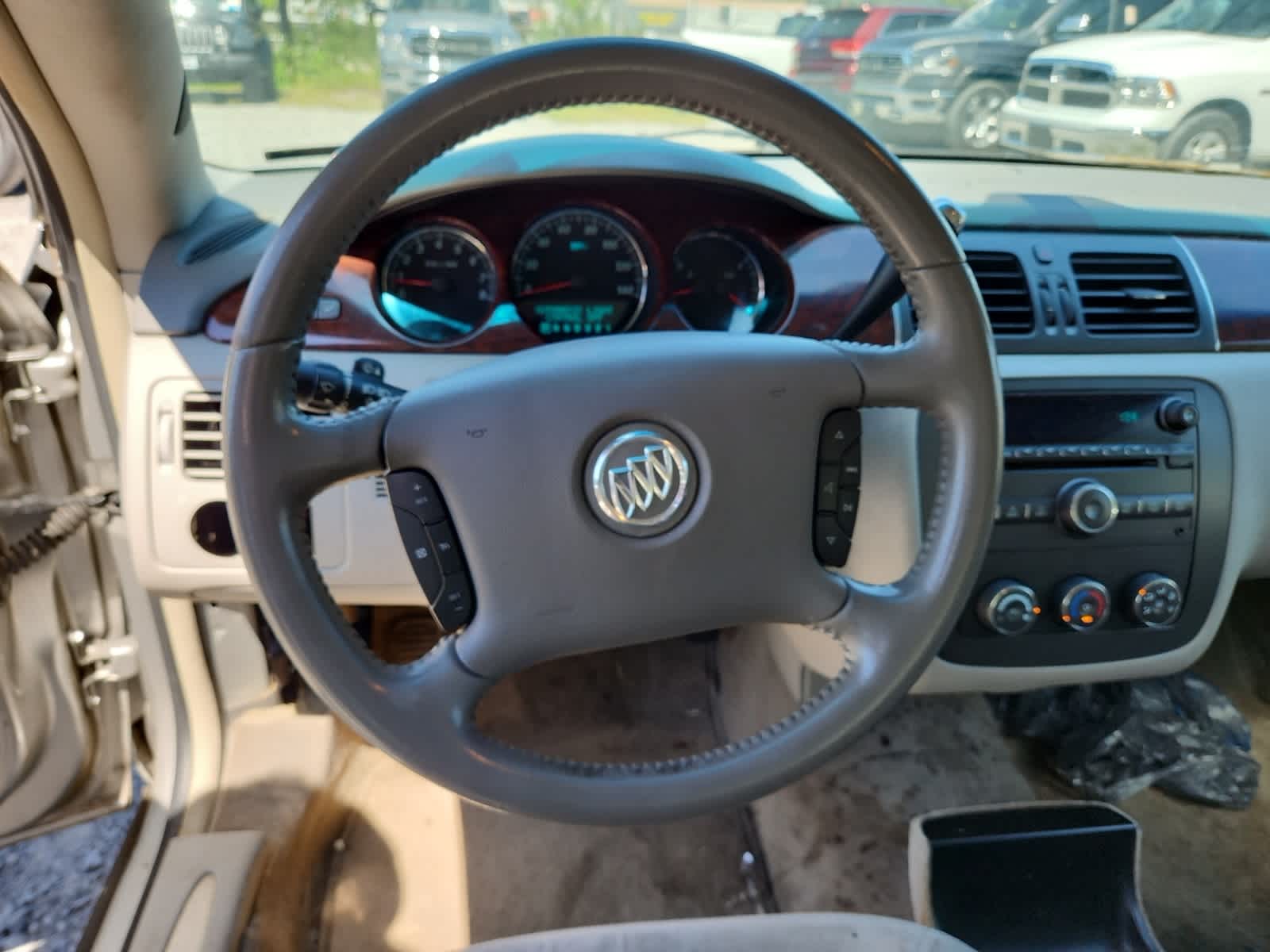 Thumbnail: 2008 Buick Lucerne - 14