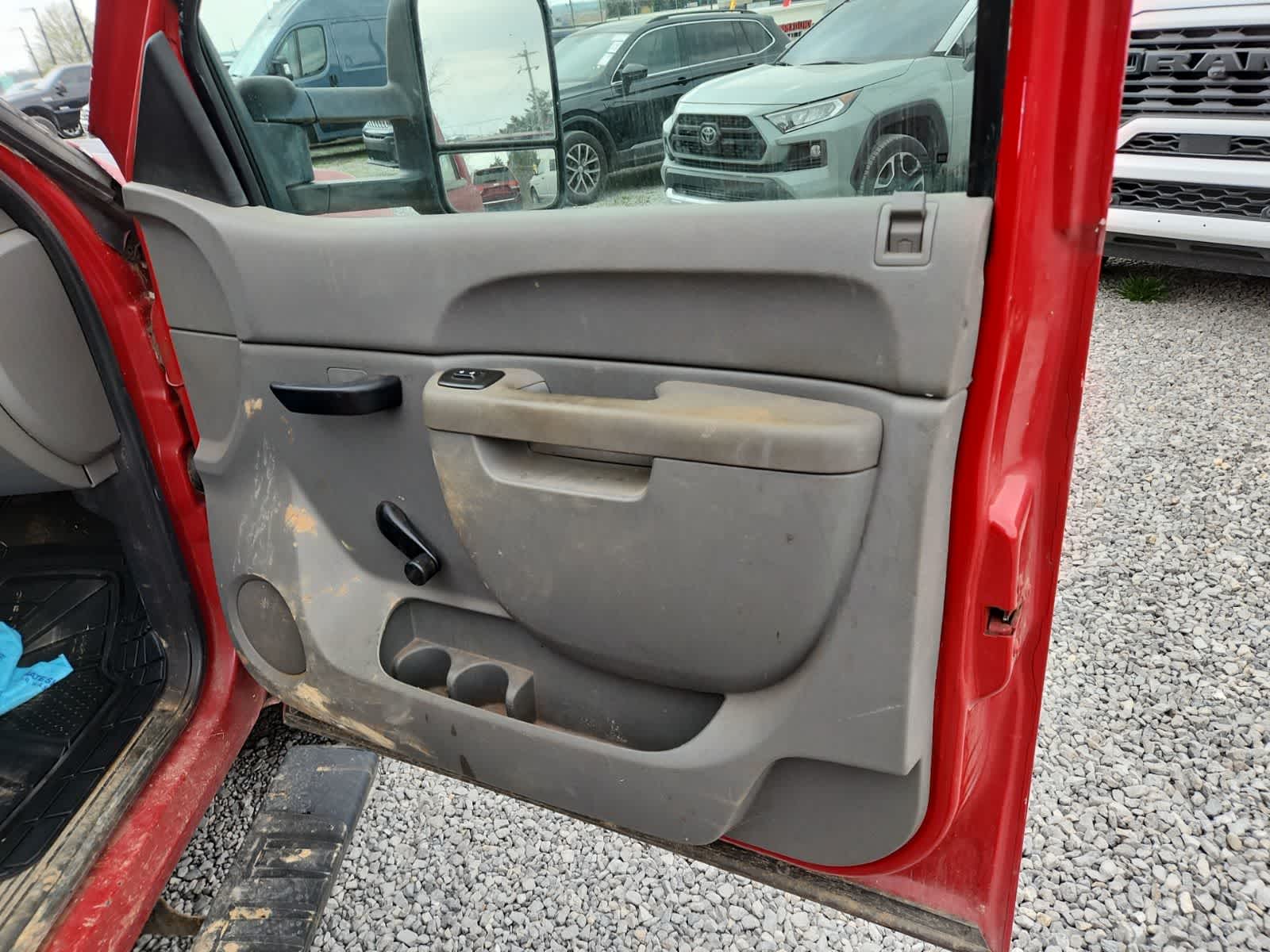 Thumbnail: 2010 Chevrolet Silverado 3500 - 22