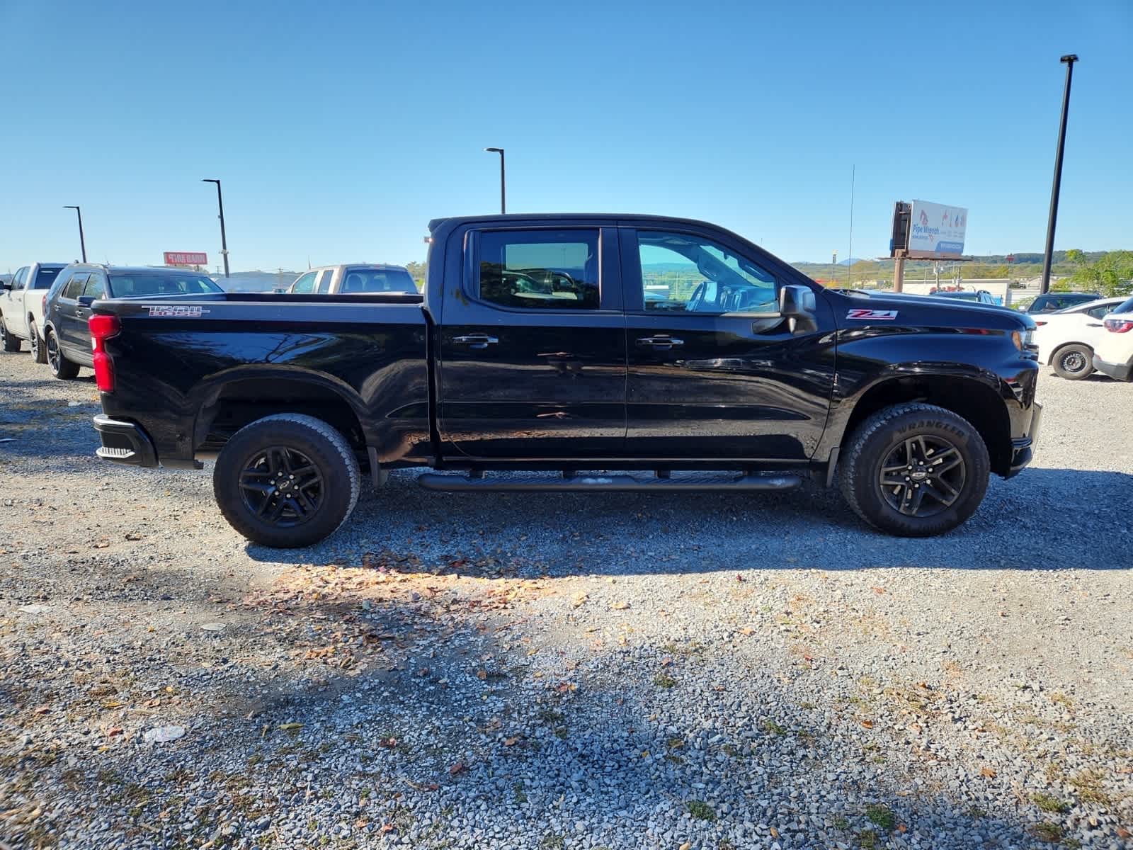 Thumbnail: 2019 Chevrolet Silverado 1500 - 6