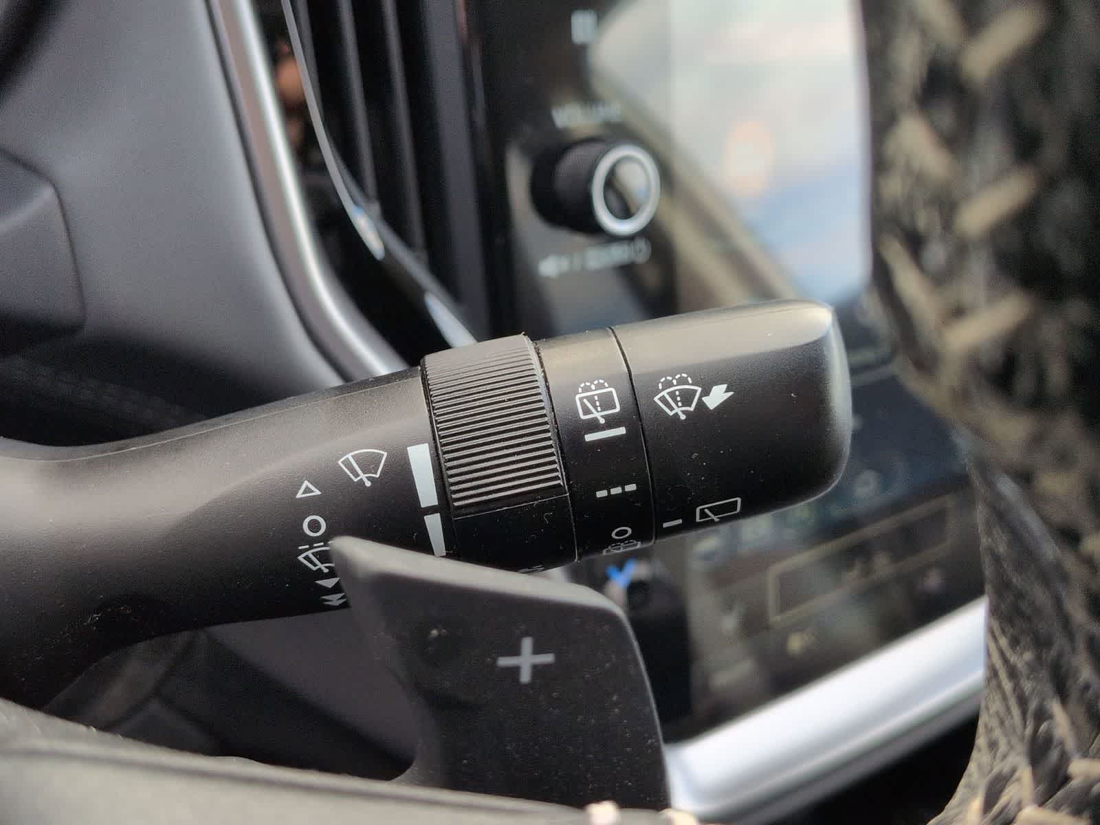 Thumbnail: 2023 Subaru Outback - 25