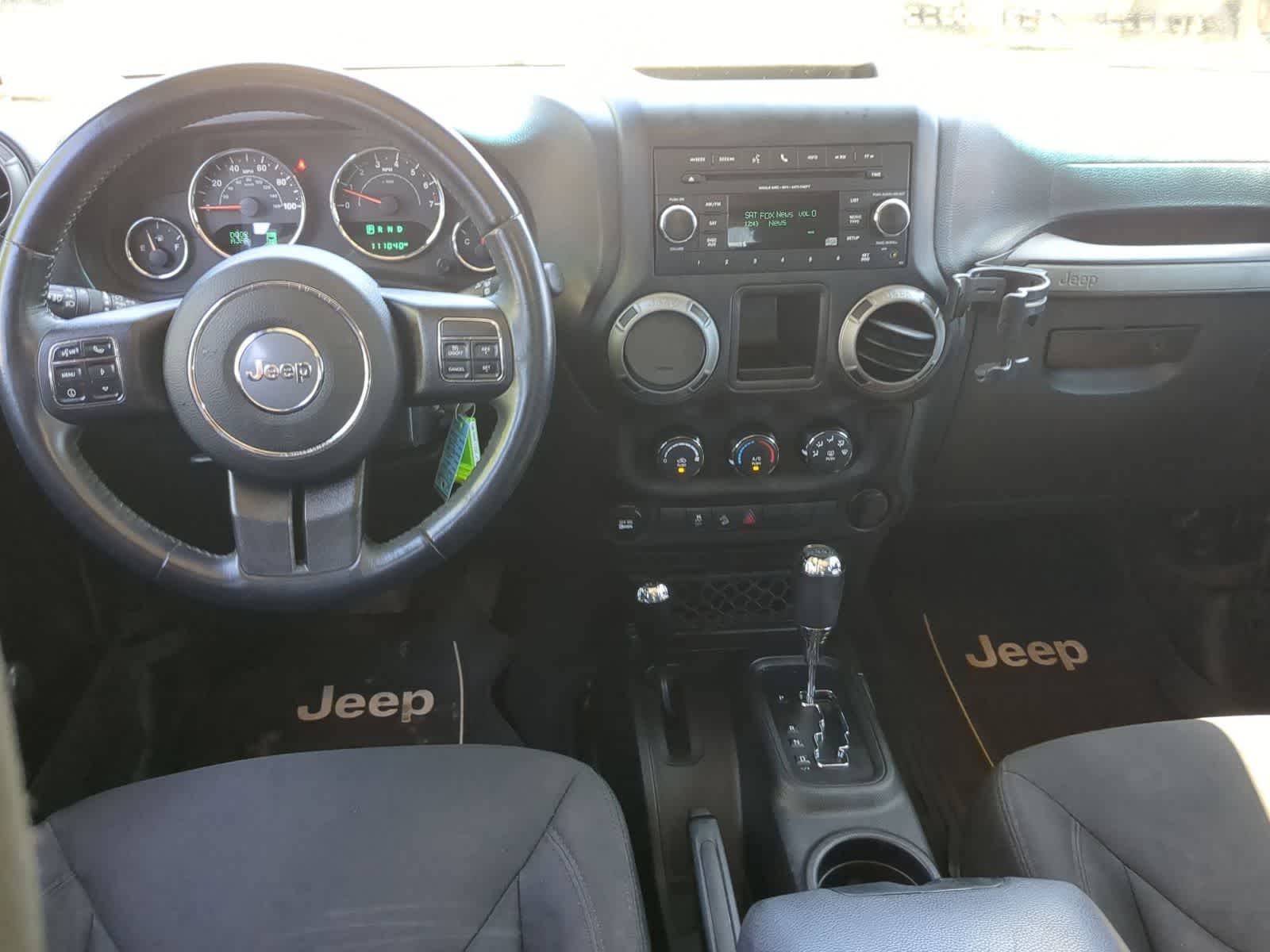 Thumbnail: 2017 Jeep Wrangler - 15