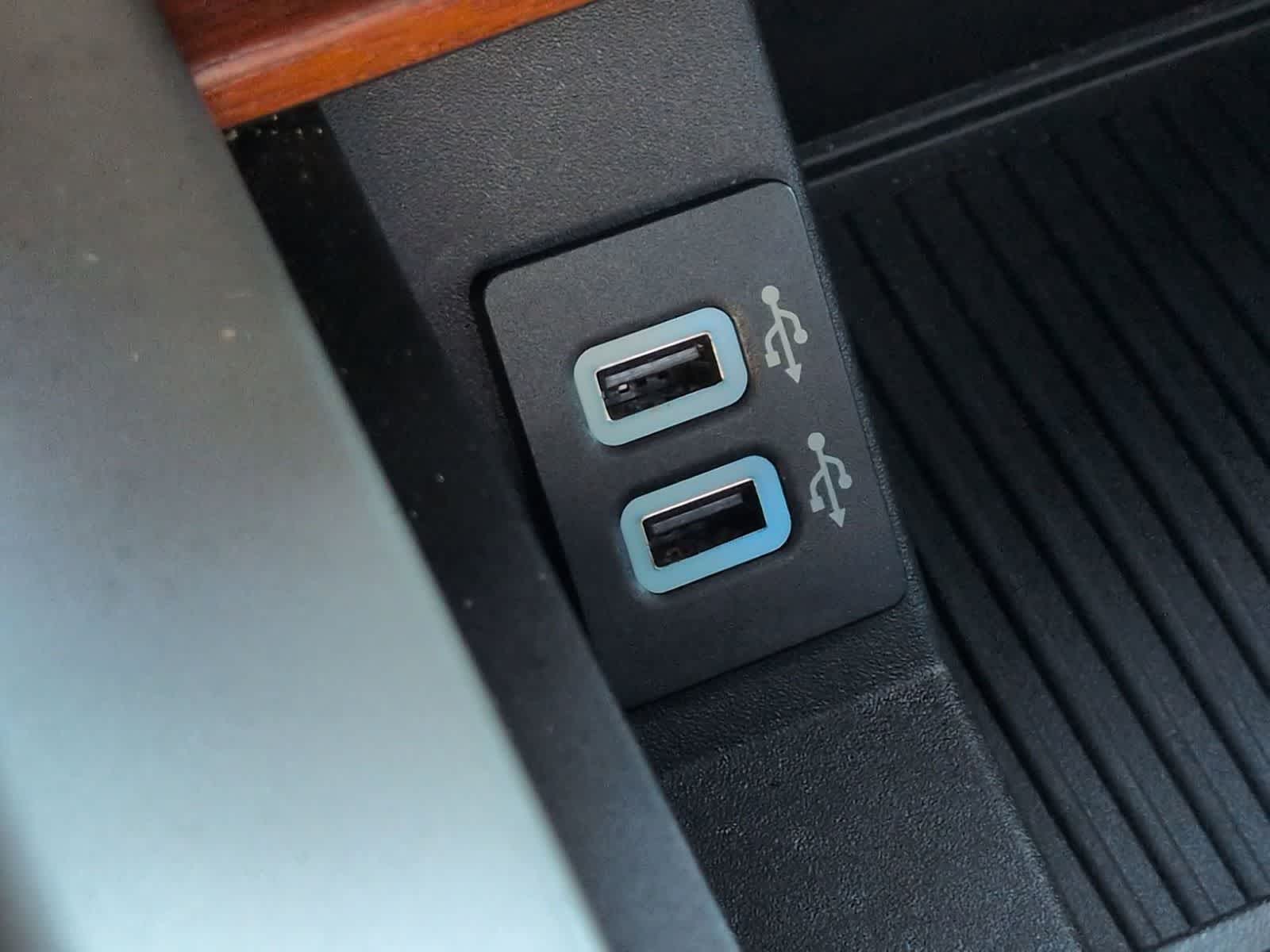 Thumbnail: 2017 Ford F-150 - 32