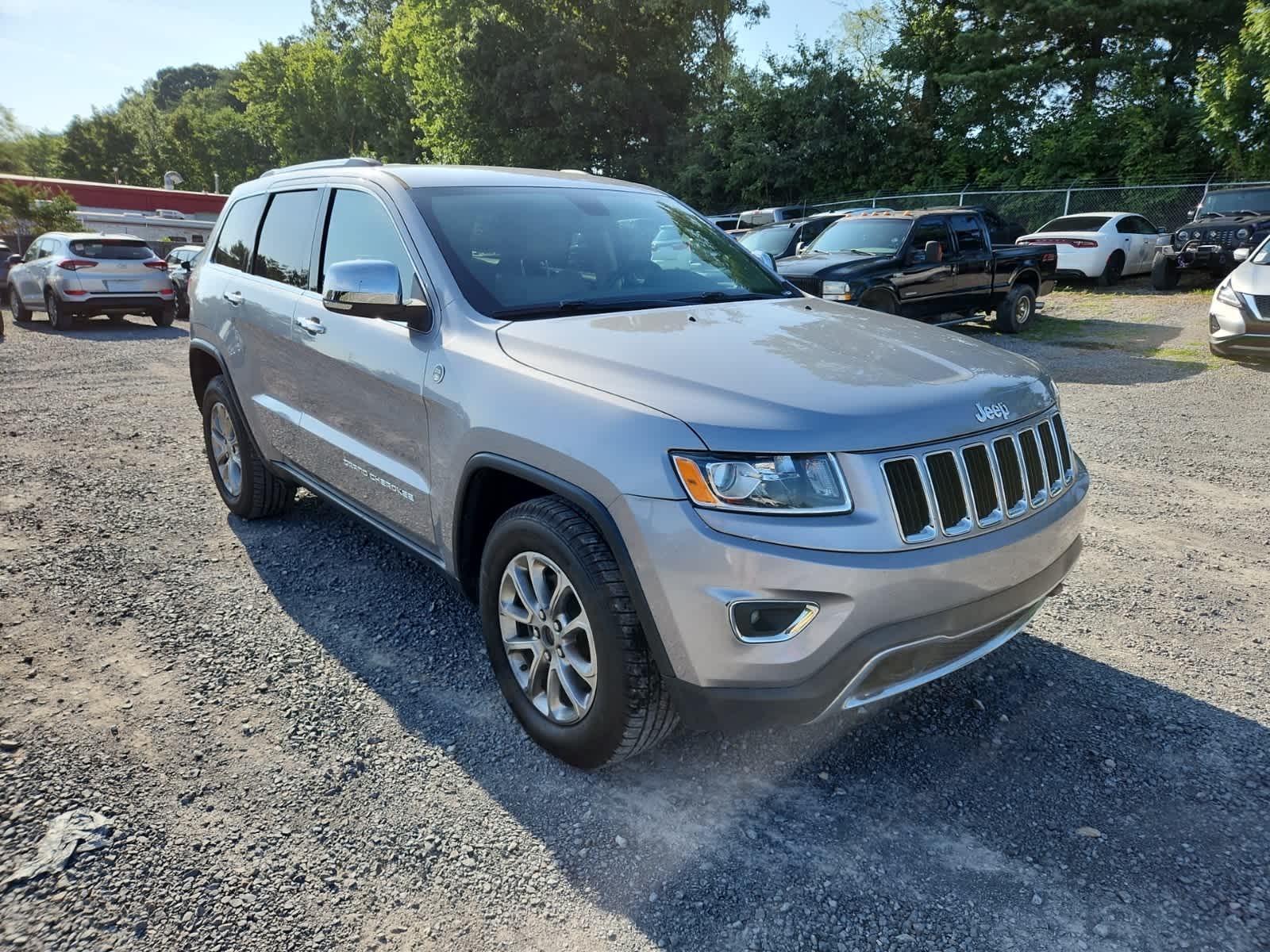 Thumbnail: 2015 Jeep Grand Cherokee - 7
