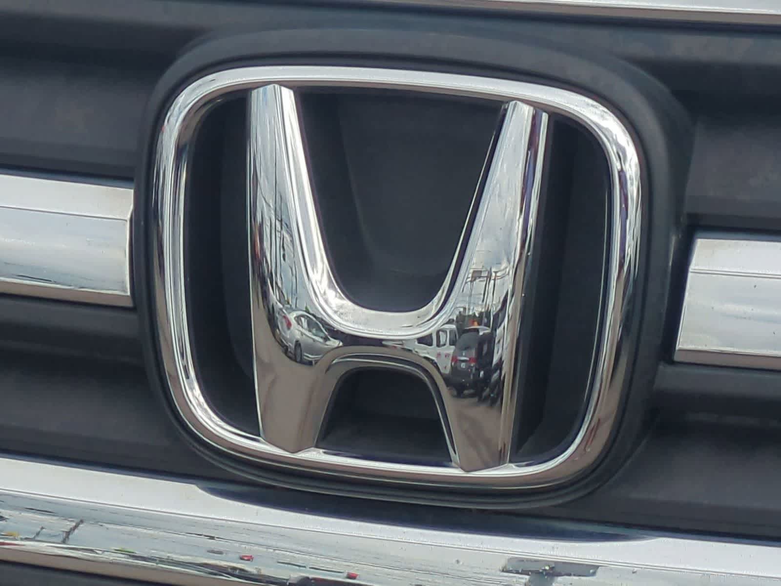 Thumbnail: 2016 Honda Pilot - 12