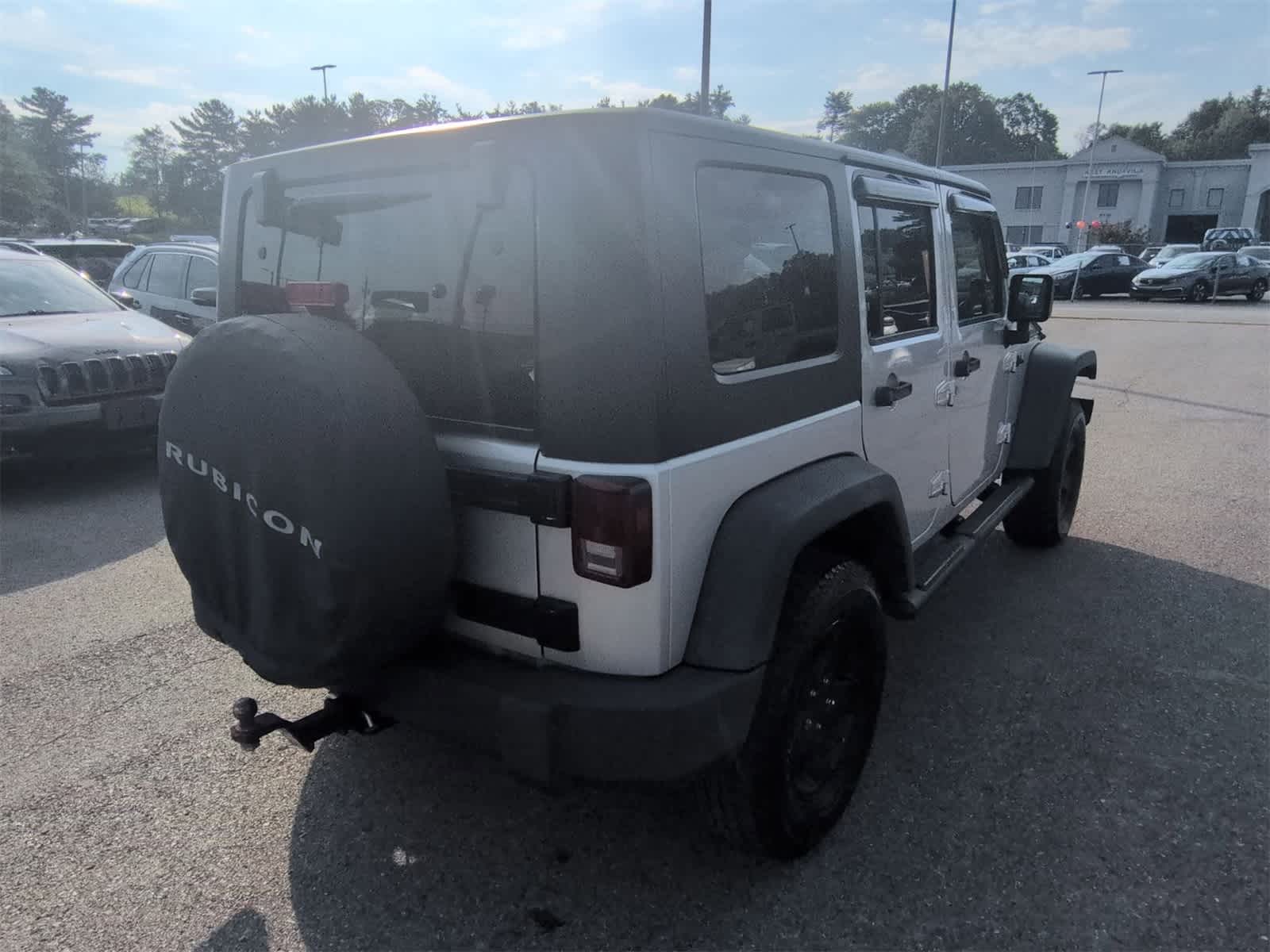 Thumbnail: 2010 Jeep Wrangler - 8