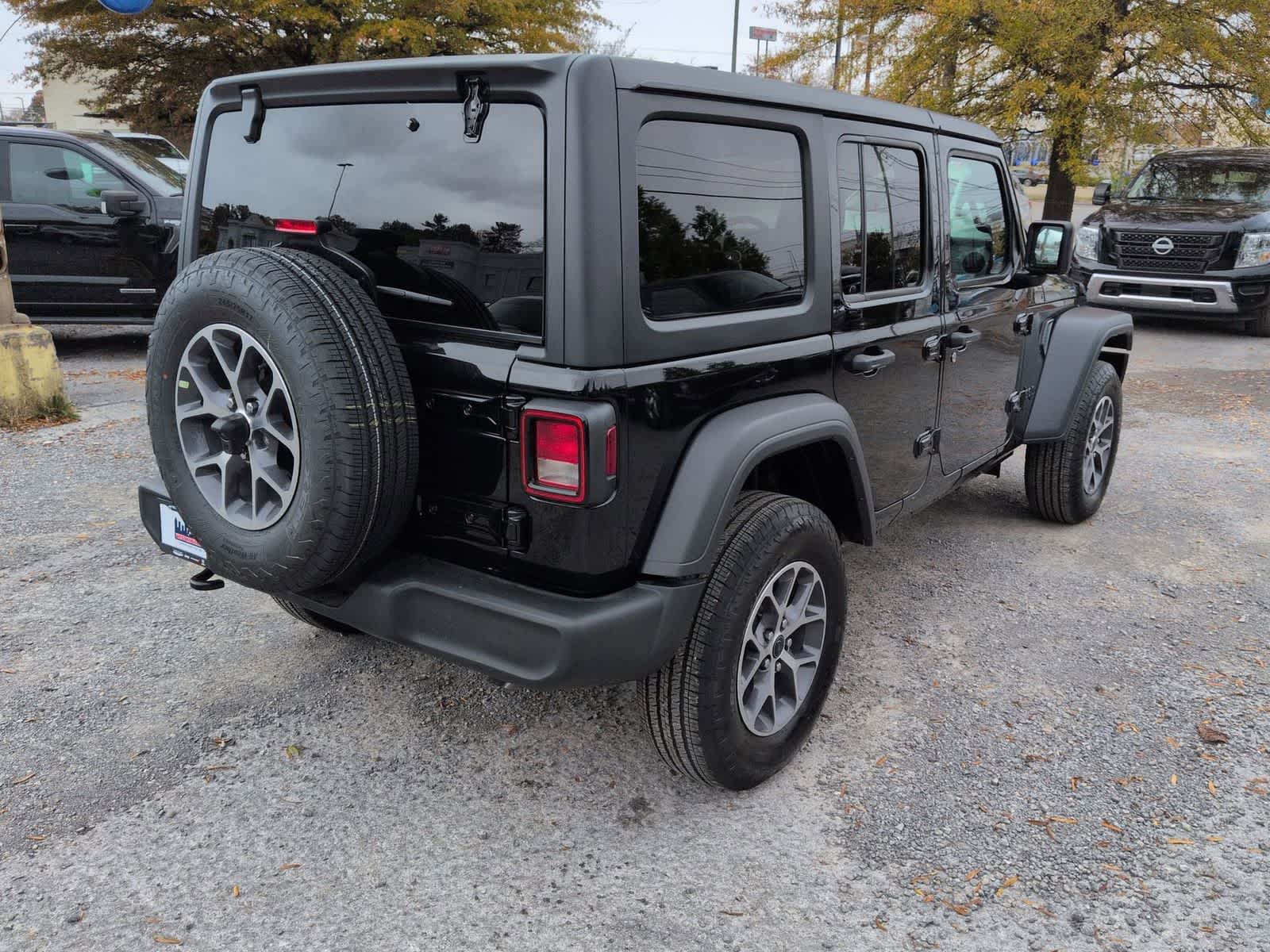 Thumbnail: 2026 Jeep Wrangler - 8
