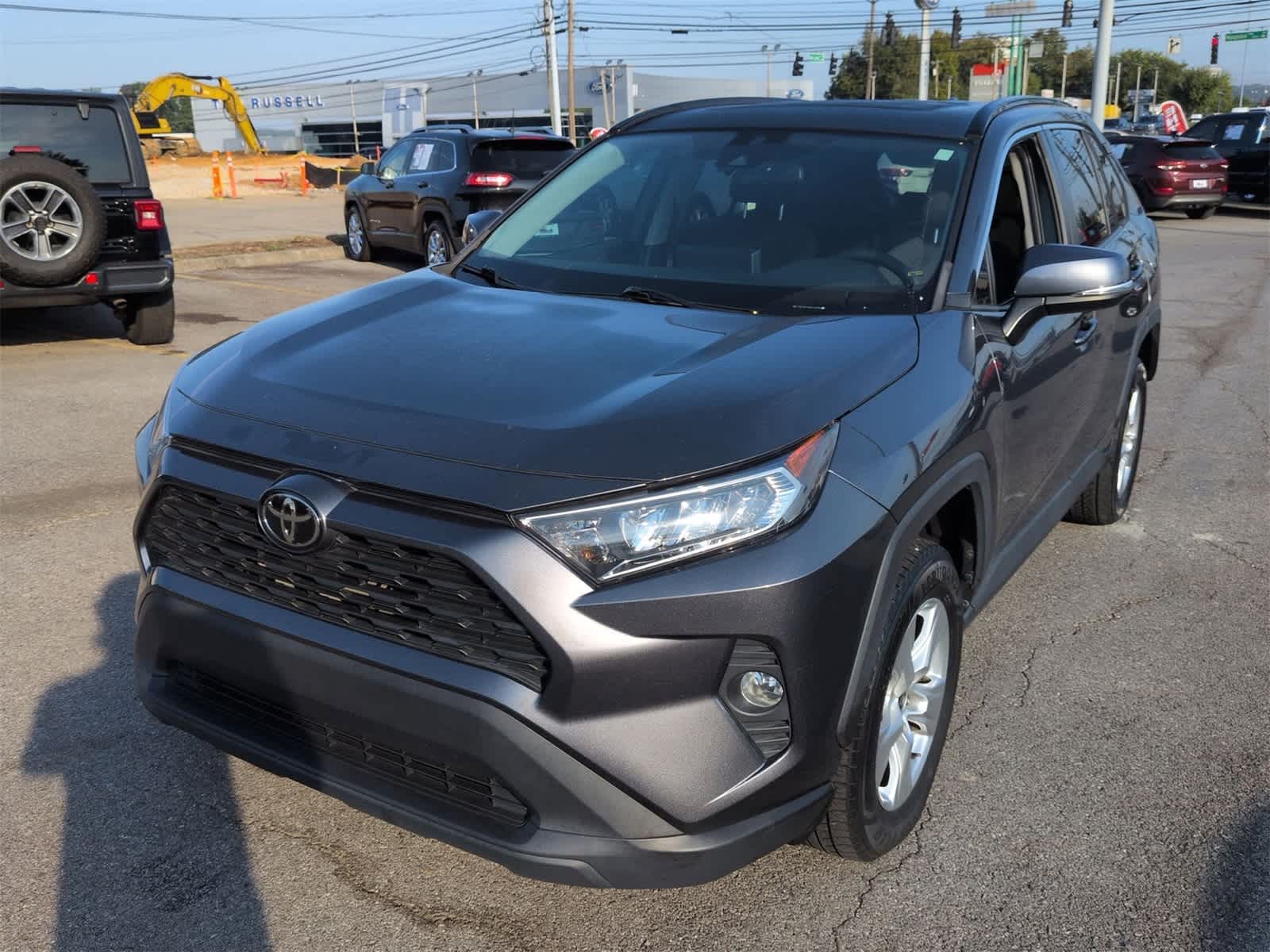 Thumbnail: 2021 Toyota RAV4 - 4