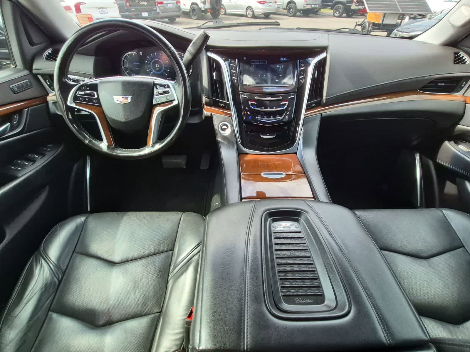Thumbnail: 2019 Cadillac Escalade - 15