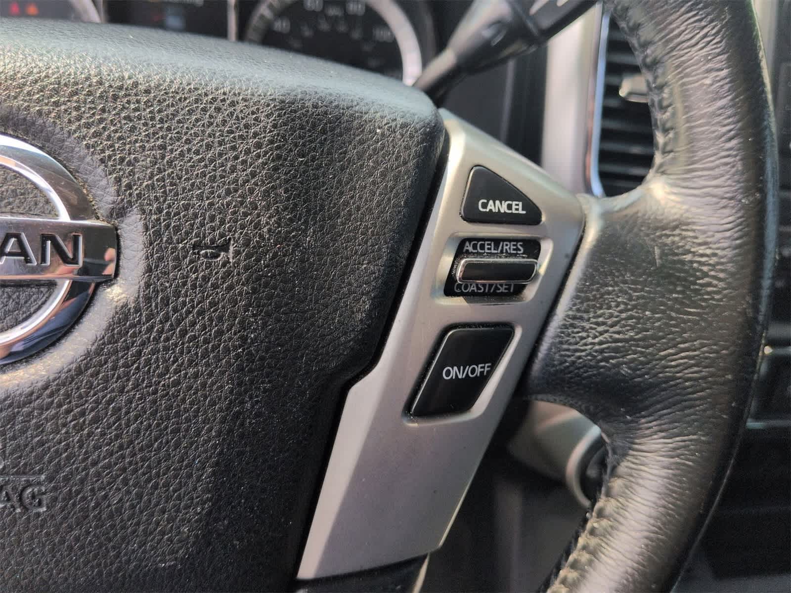 Thumbnail: 2019 Nissan Titan - 22