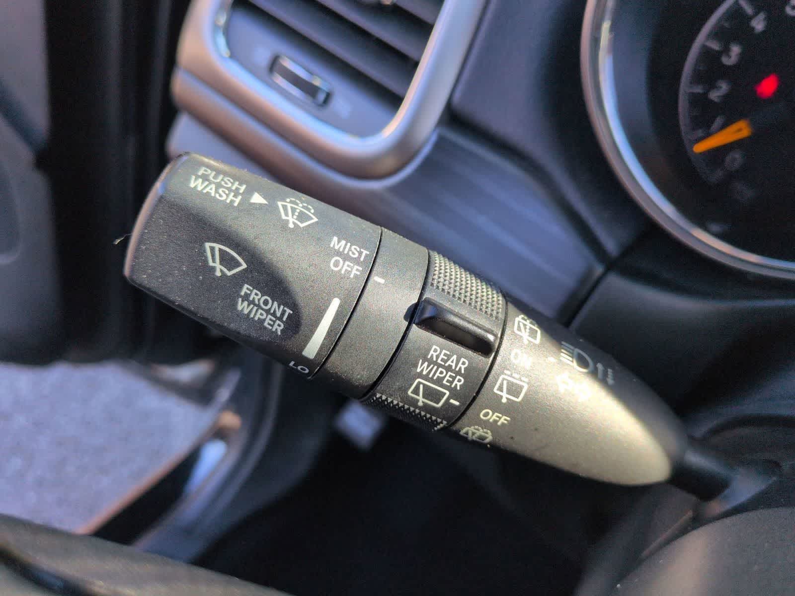 Thumbnail: 2021 Jeep Grand Cherokee - 24