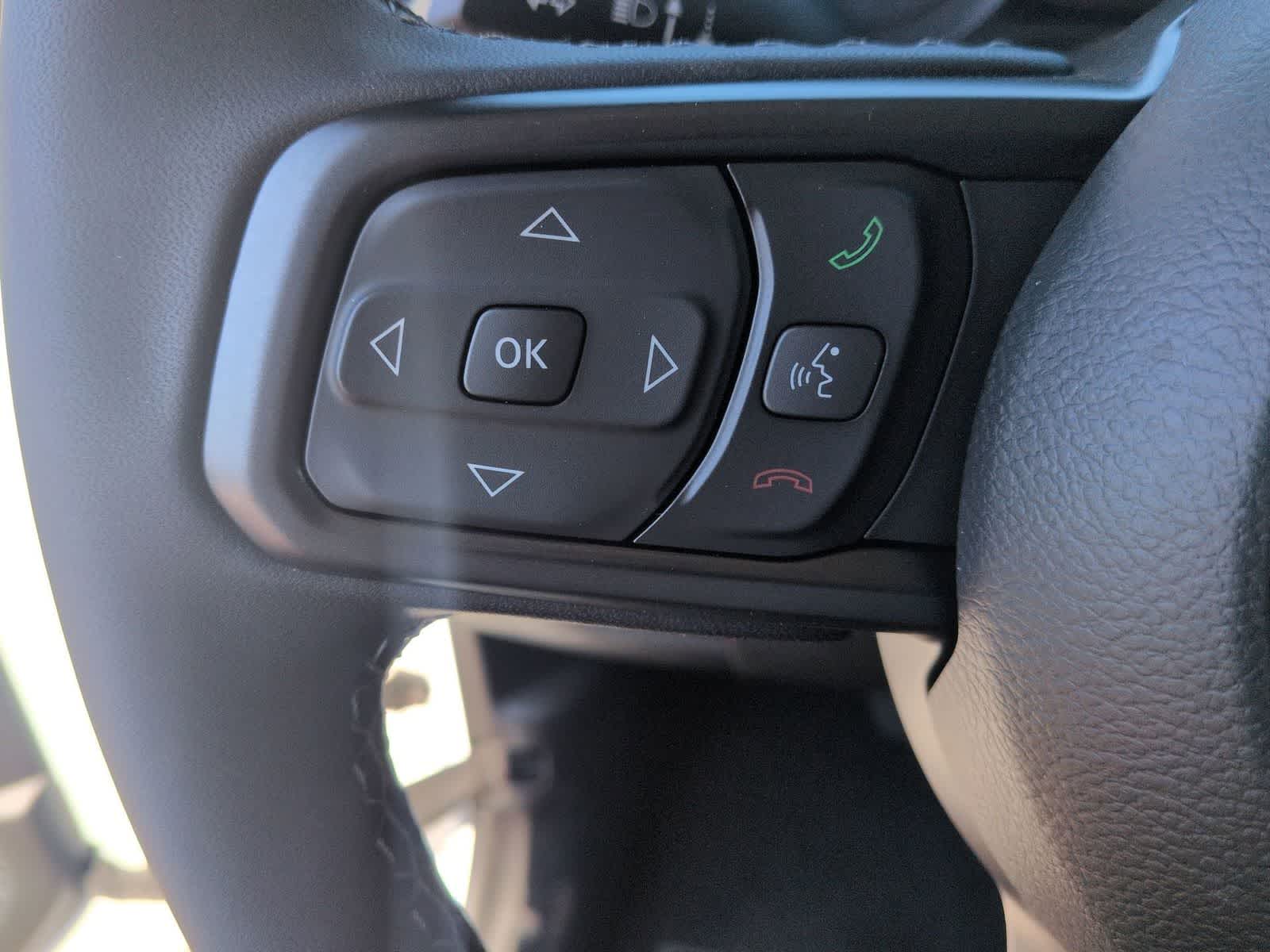 Thumbnail: 2026 Jeep Gladiator - 15