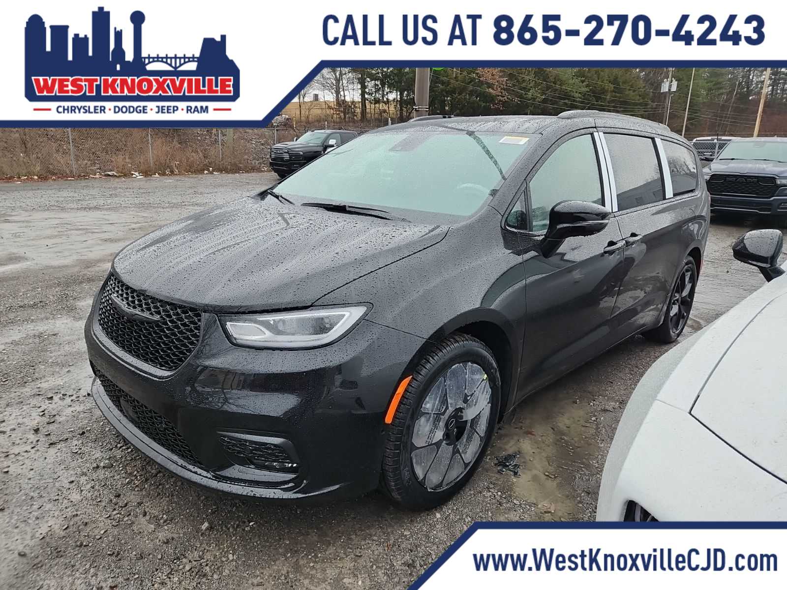 Thumbnail: 2026 Chrysler Pacifica - 1