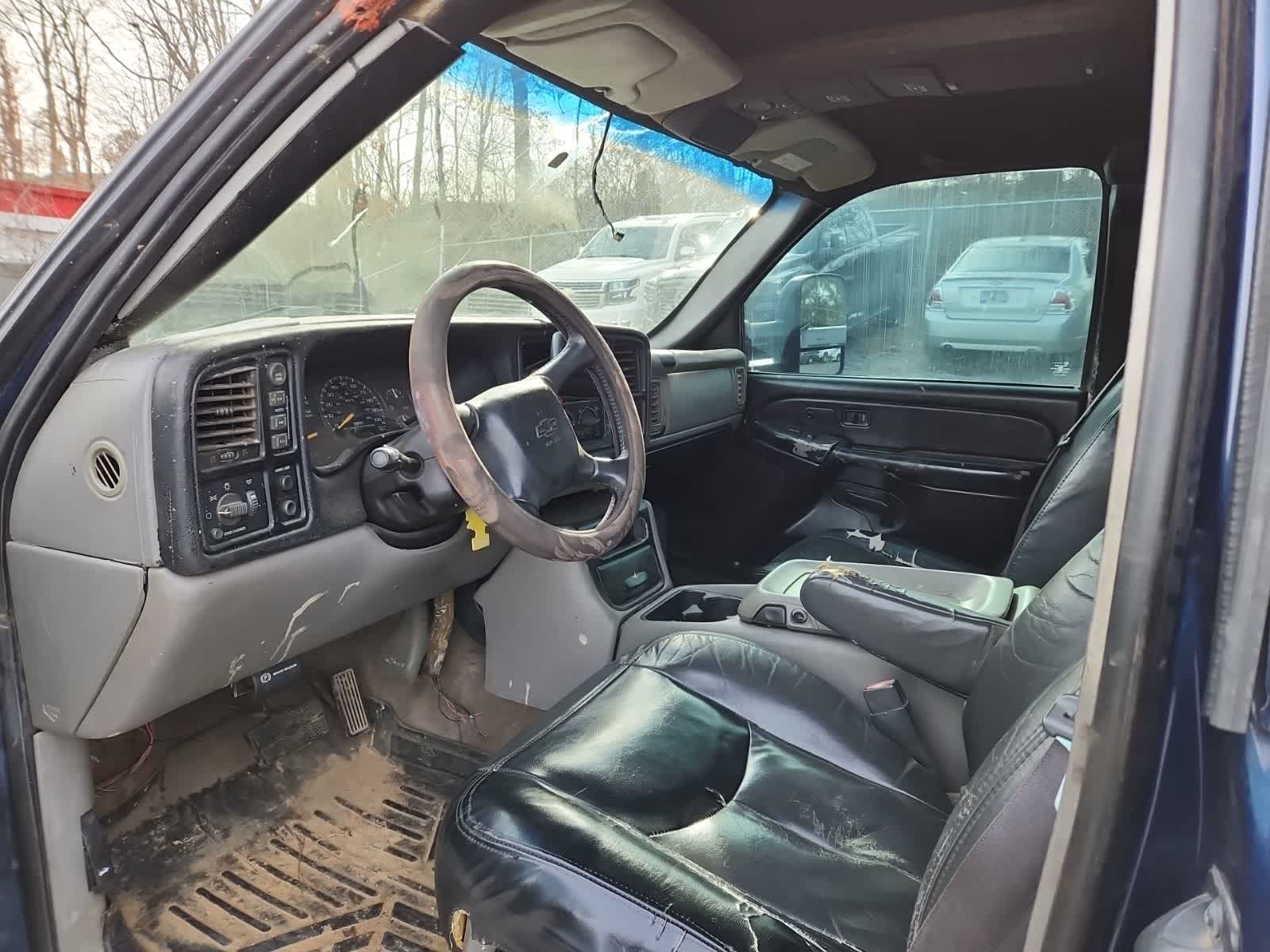 Thumbnail: 2000 Chevrolet Silverado 1500 - 14