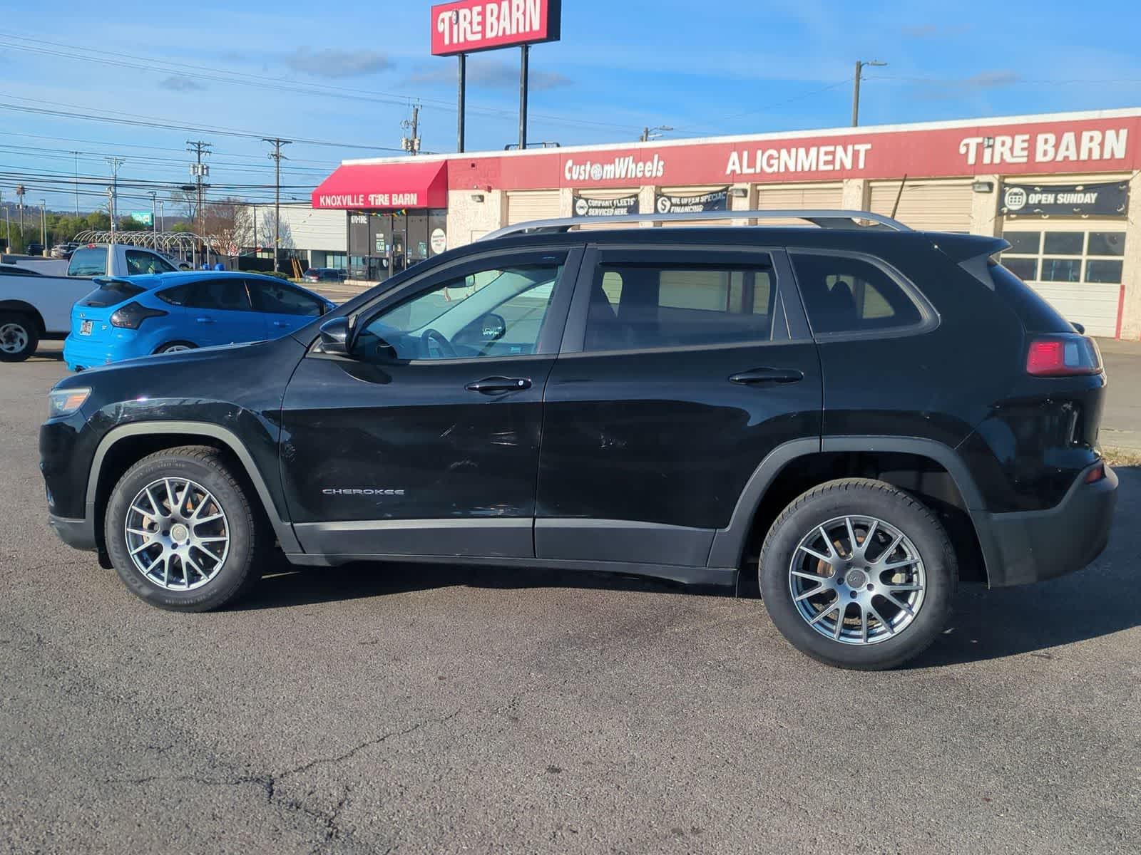 Thumbnail: 2020 Jeep Cherokee - 5