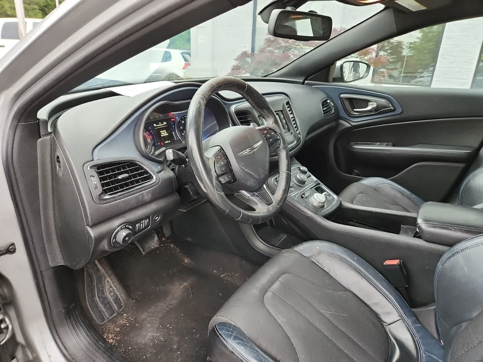 Thumbnail: 2015 Chrysler 200 - 13