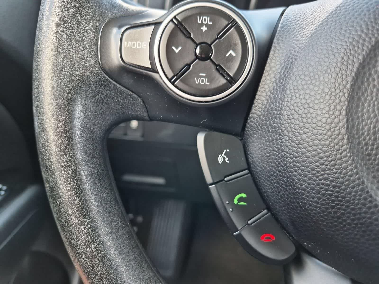 Thumbnail: 2015 Kia Soul - 23