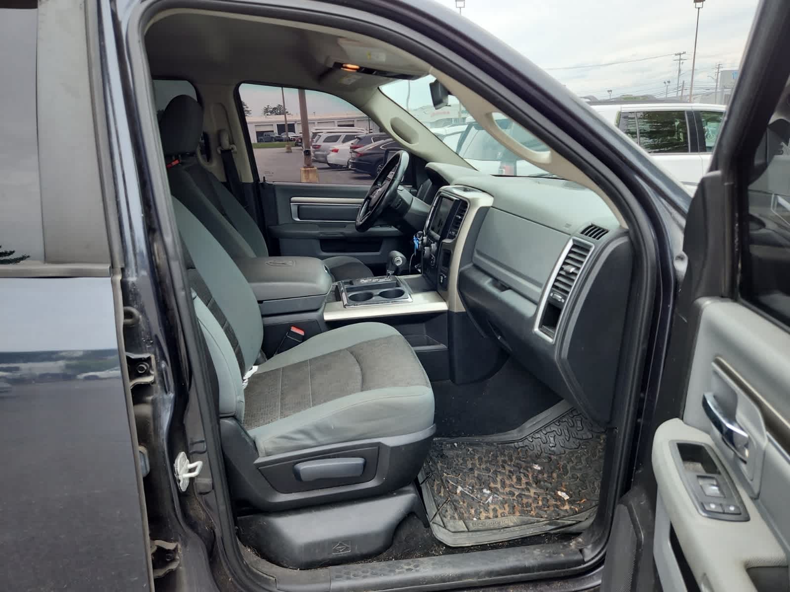 2013 RAM 1500 Big Horn 21