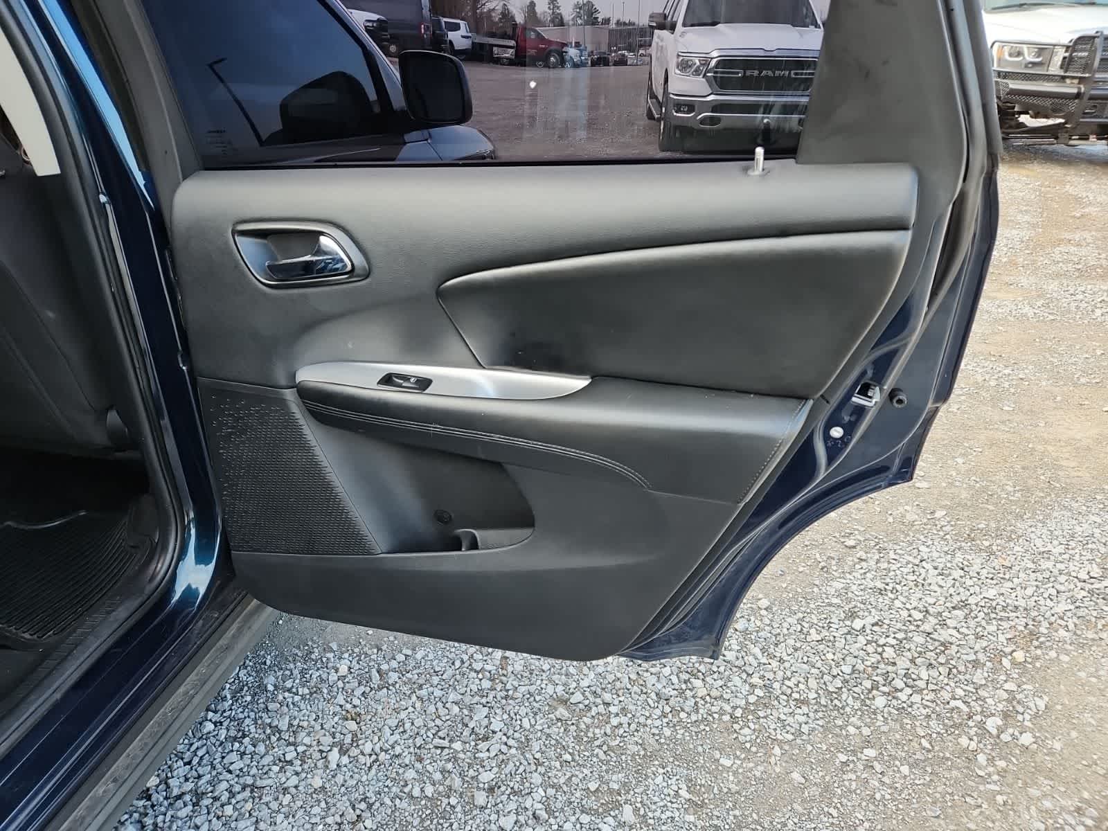 Thumbnail: 2013 Dodge Journey - 24